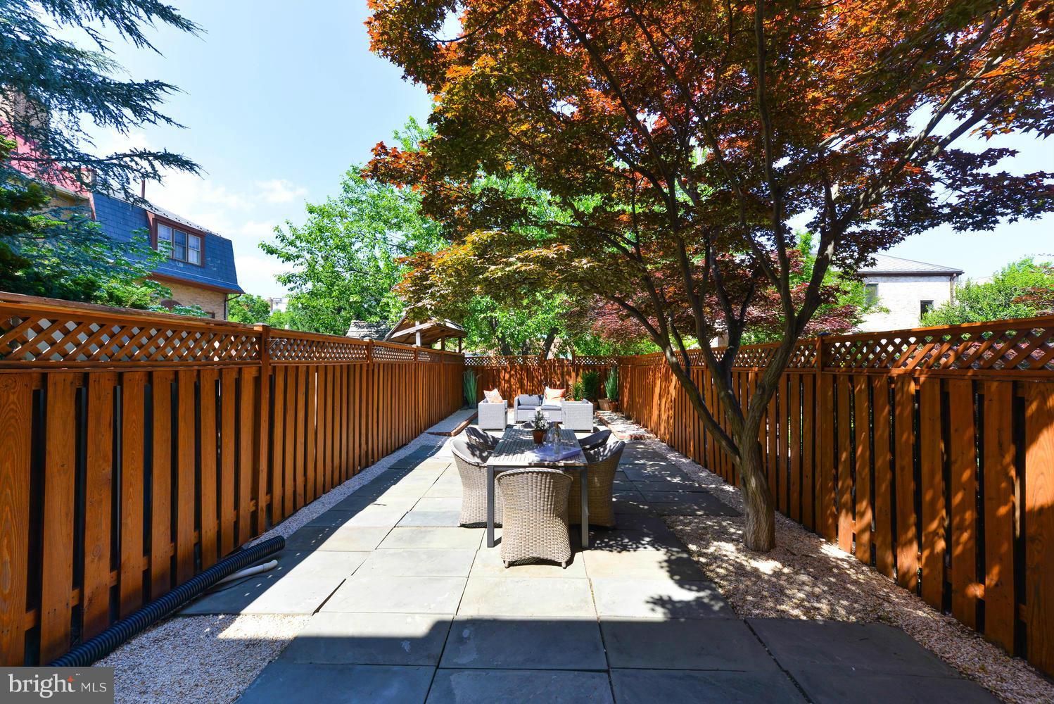 OLD TOWN - Residential