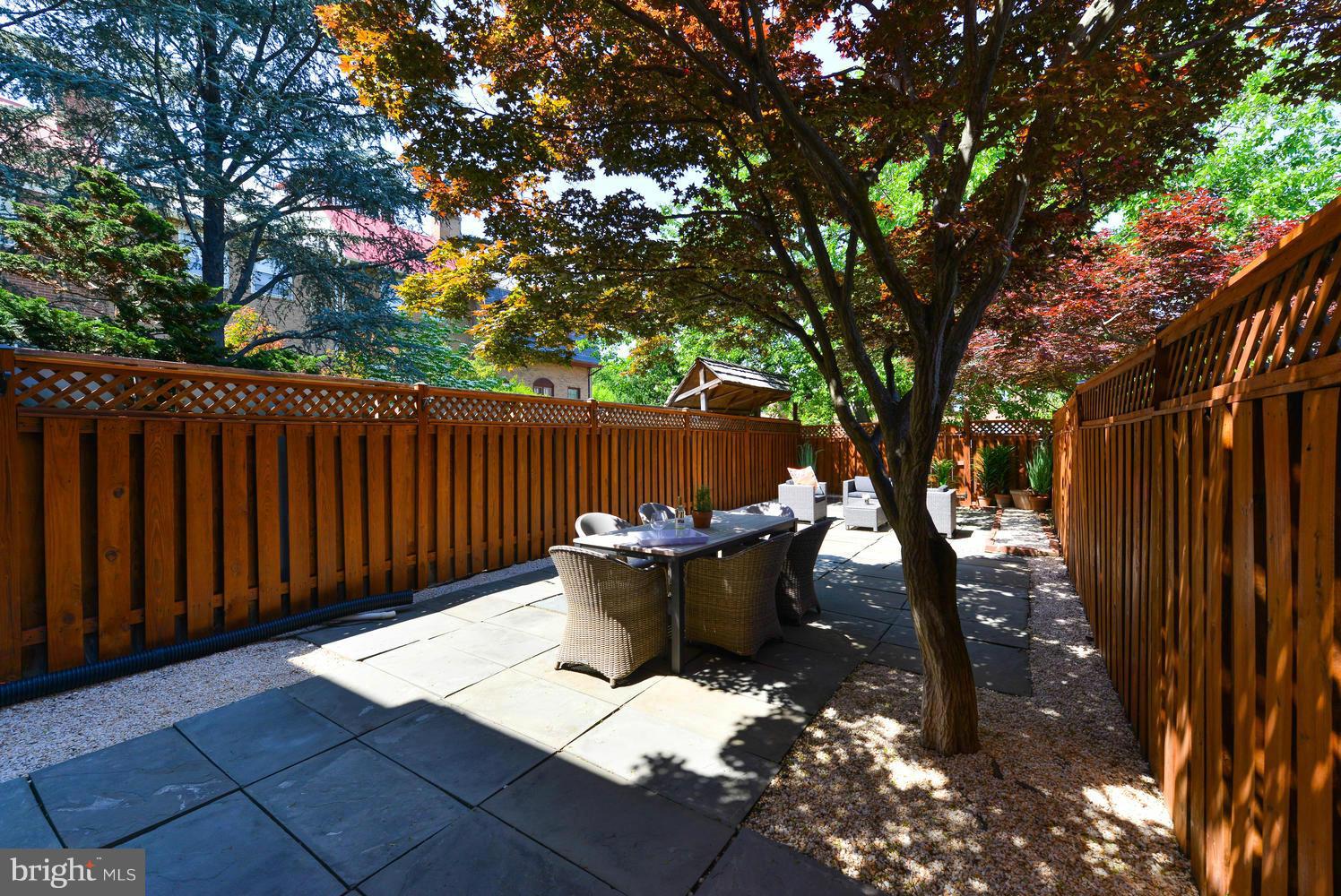 OLD TOWN - Residential