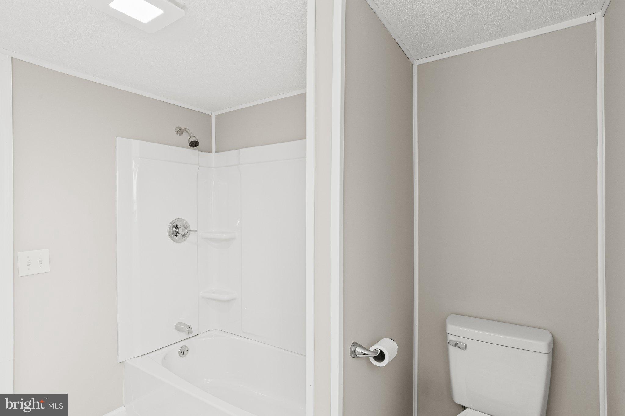 PINE MANOR MHP - Residential