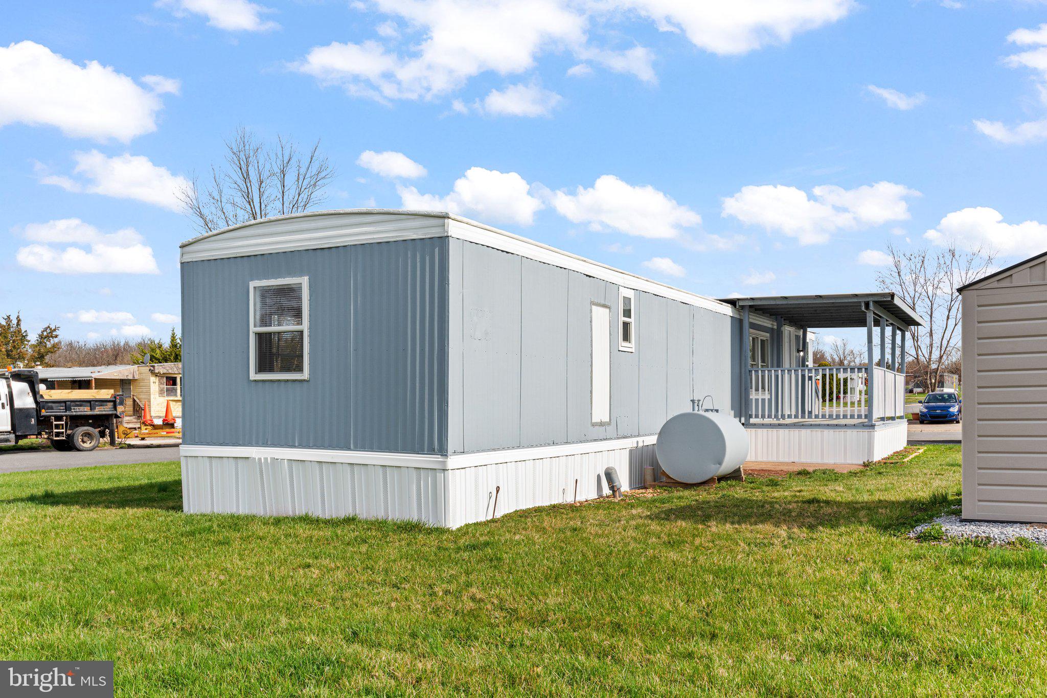 PINE MANOR MHP - Residential