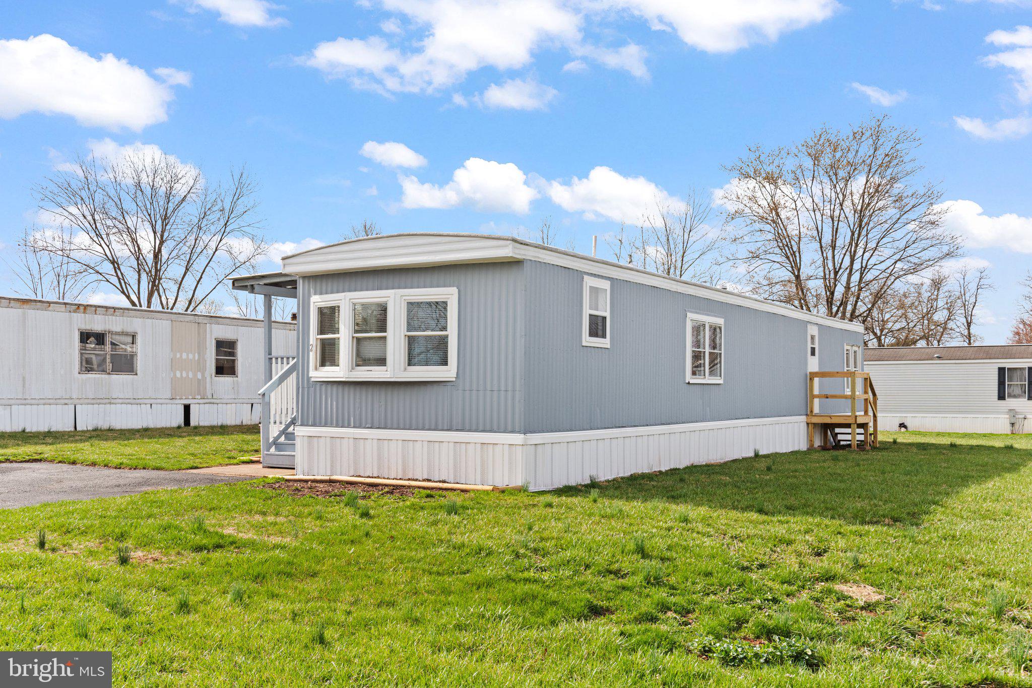 PINE MANOR MHP - Residential