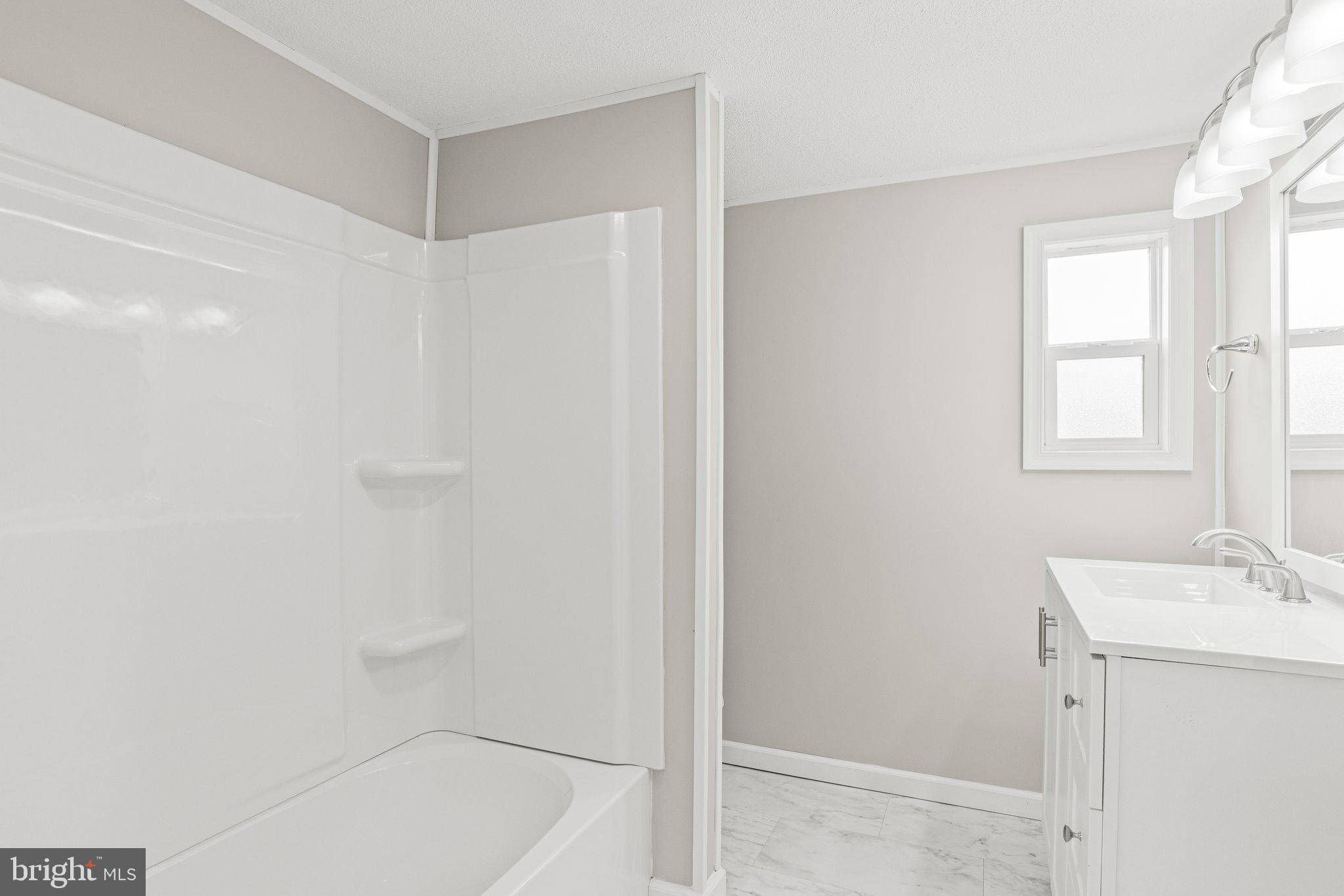 PINE MANOR MHP - Residential