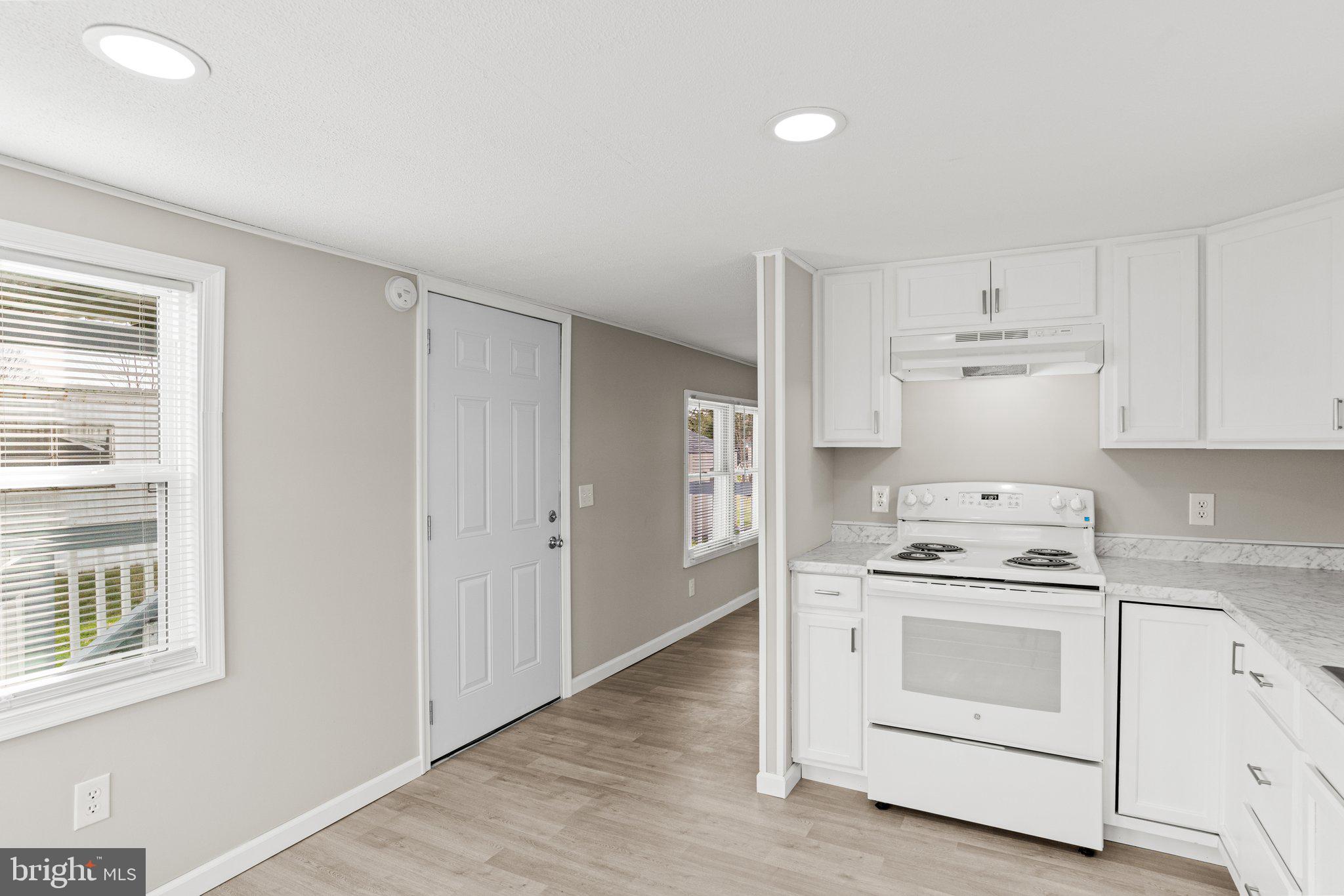 PINE MANOR MHP - Residential