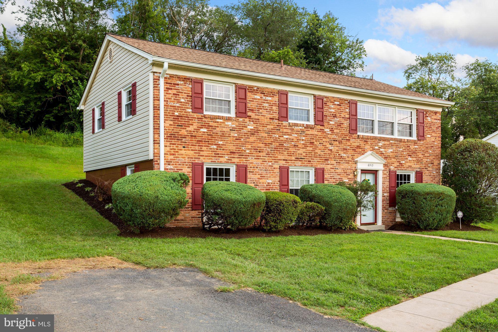 ROSE HILL PARK - Residential