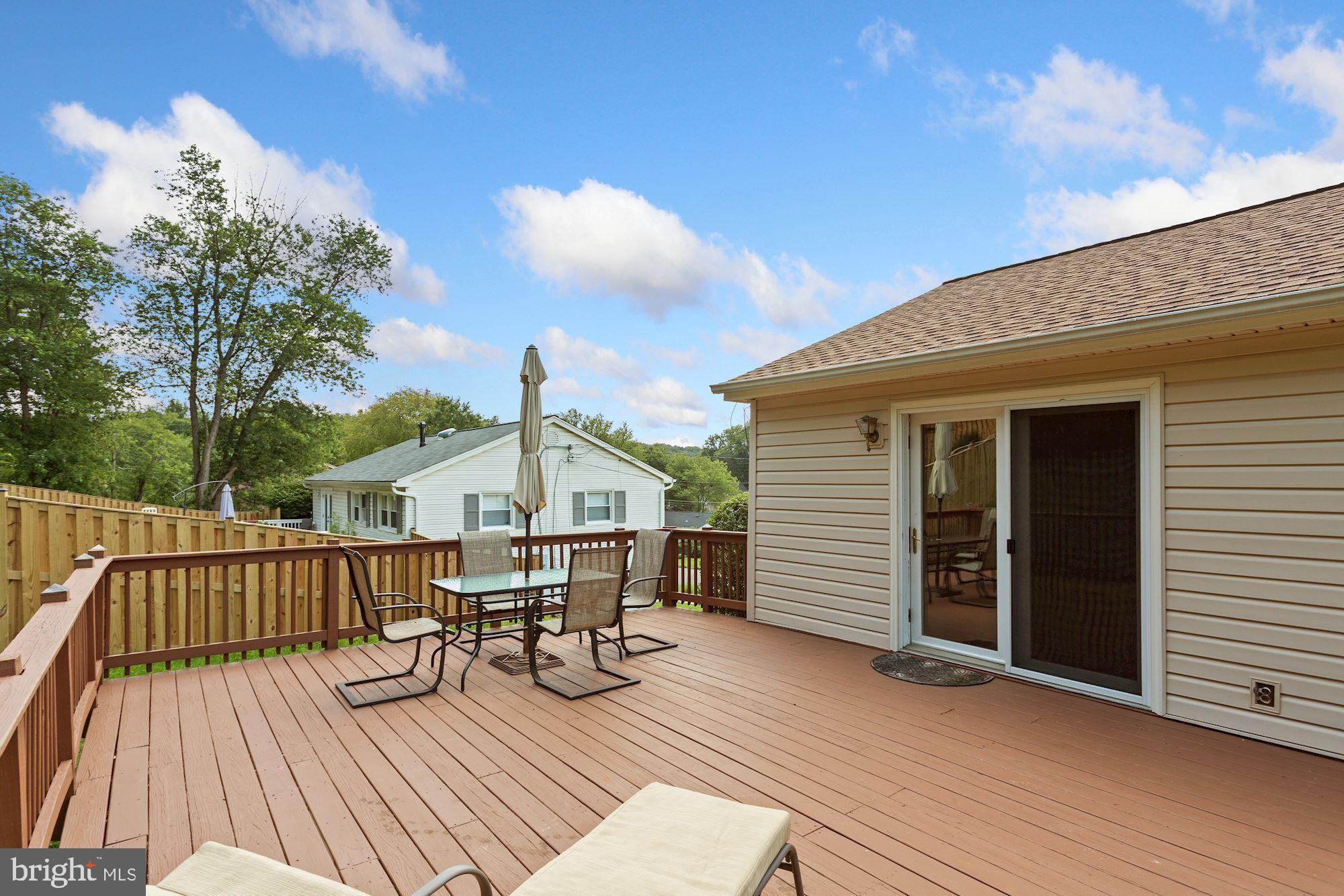 ROSE HILL PARK - Residential