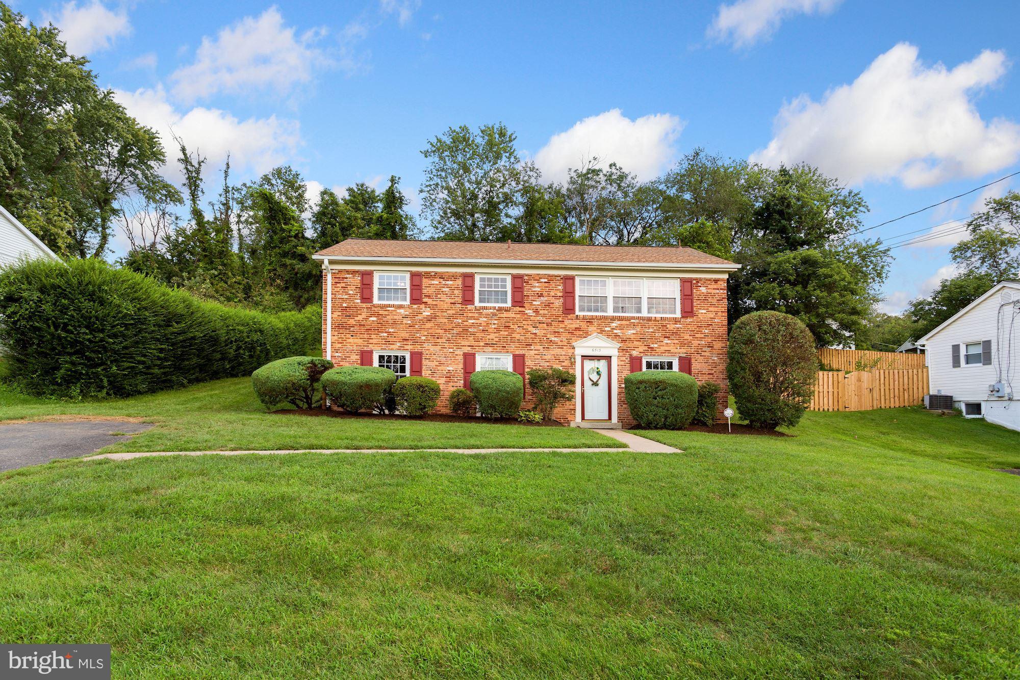 ROSE HILL PARK - Residential