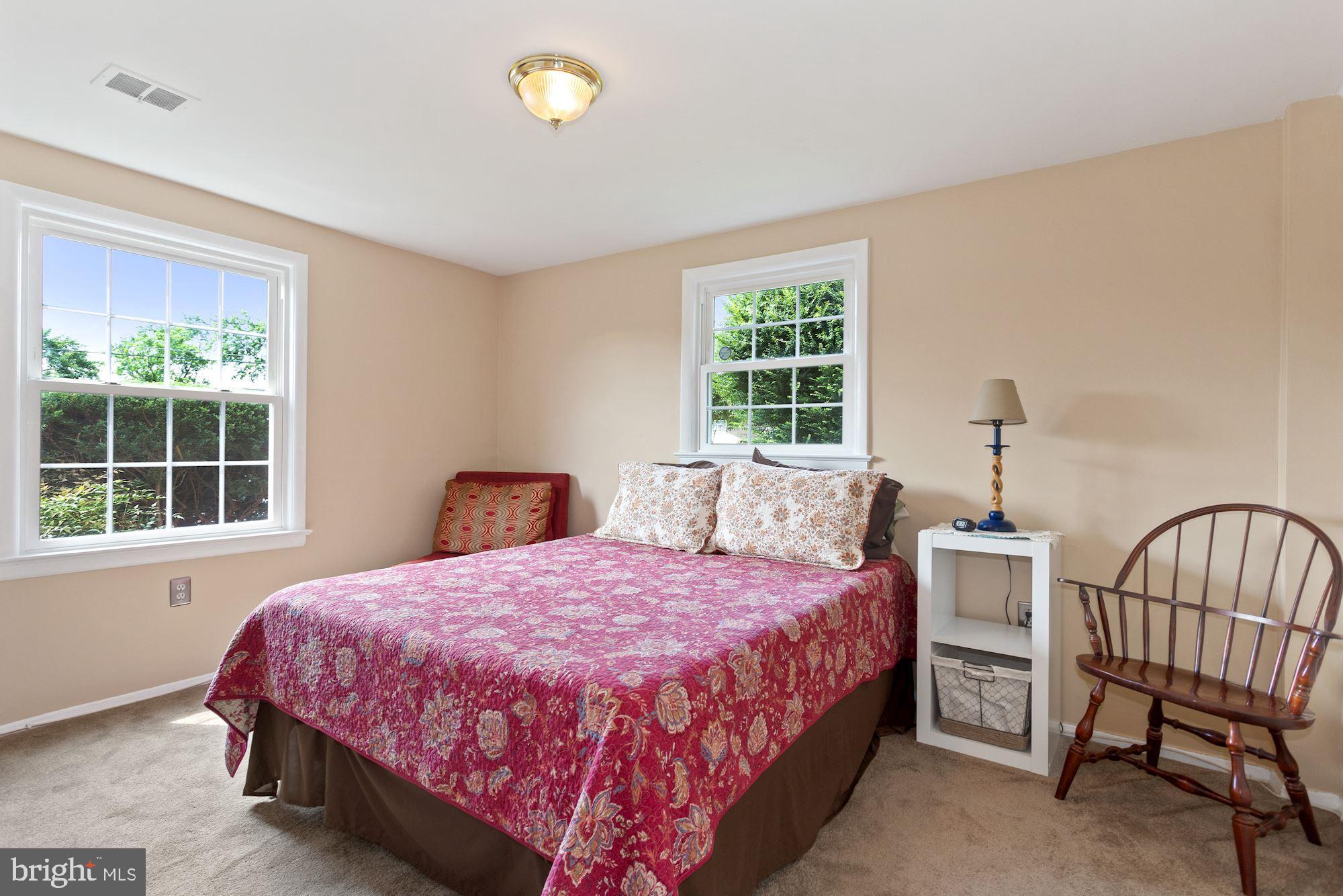 ROSE HILL PARK - Residential