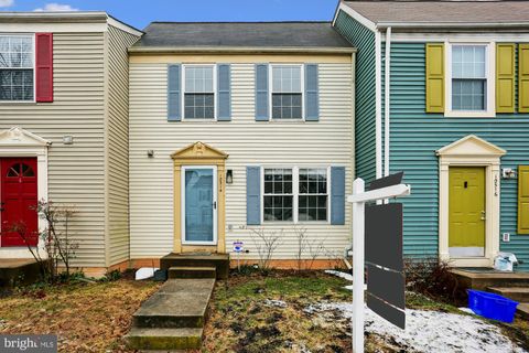 Townhouse For Sale - 10514 Bounty Cove Court<br/> NORTH POTOMAC, MD 20878