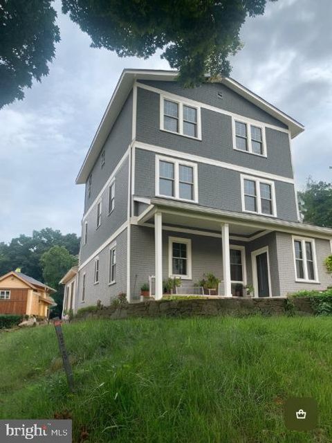4911 BAYARD BOULEVARD BETHESDA MD 20816