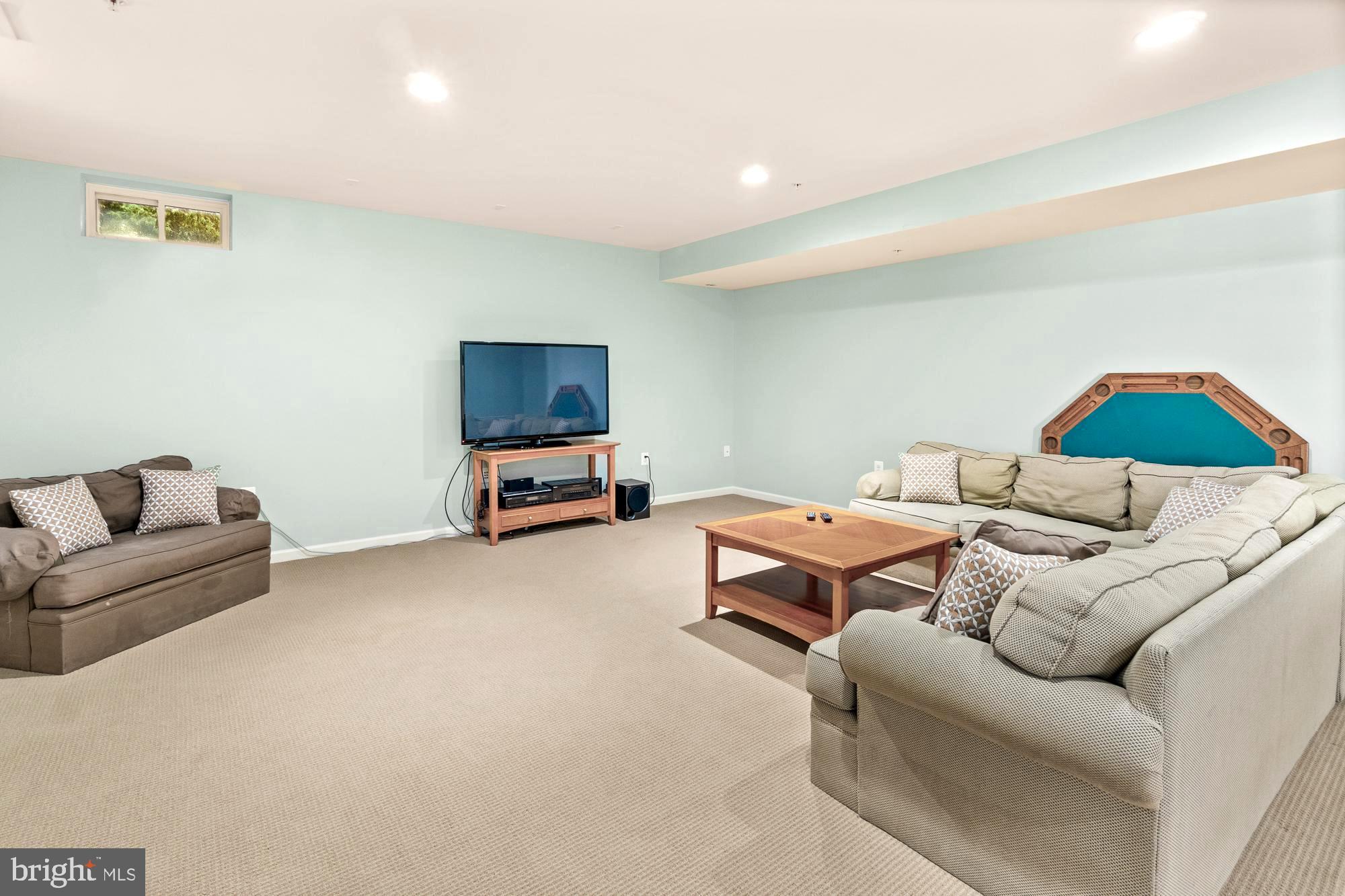 STONEY SPRINGS - Residential