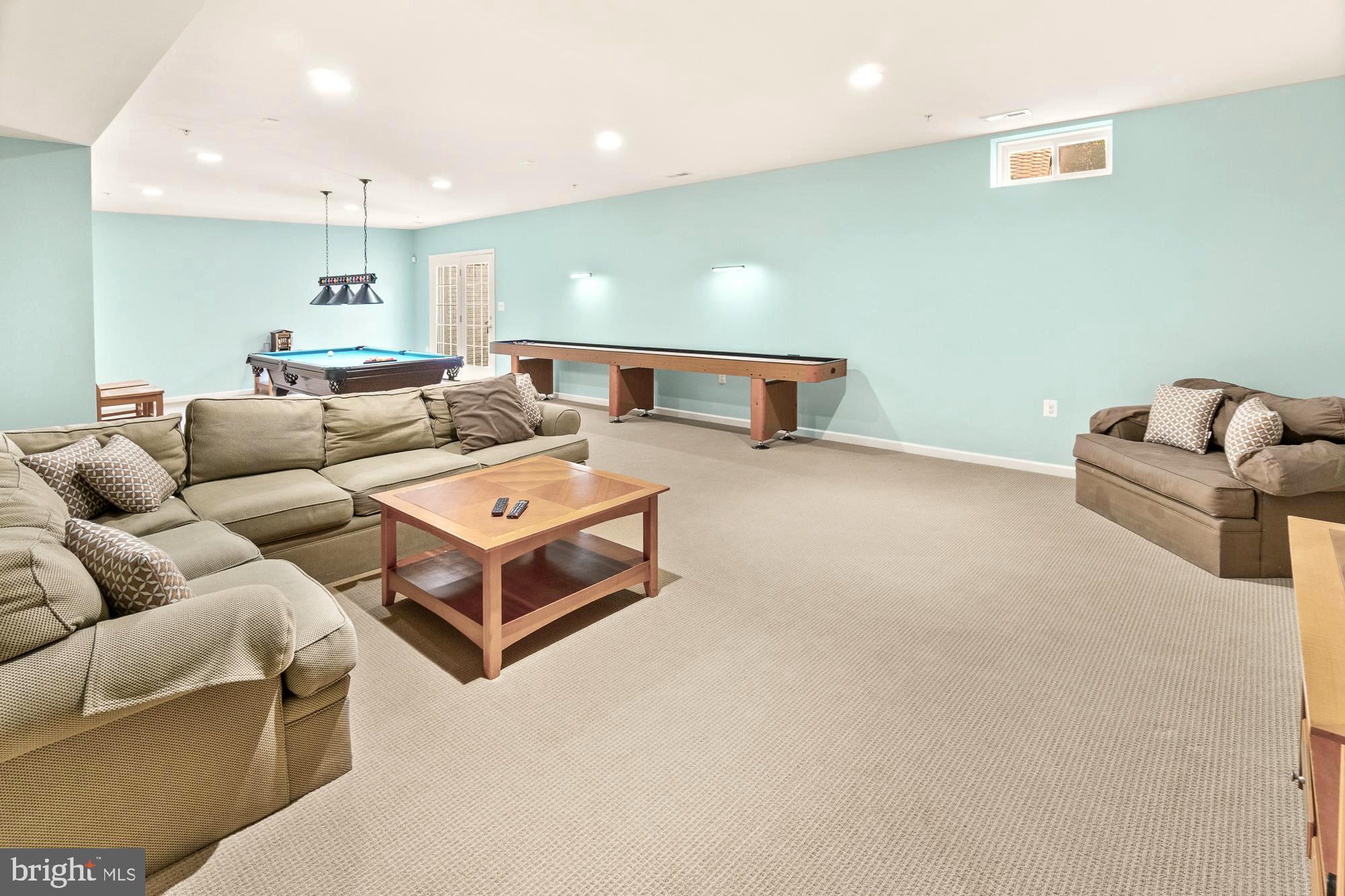 STONEY SPRINGS - Residential