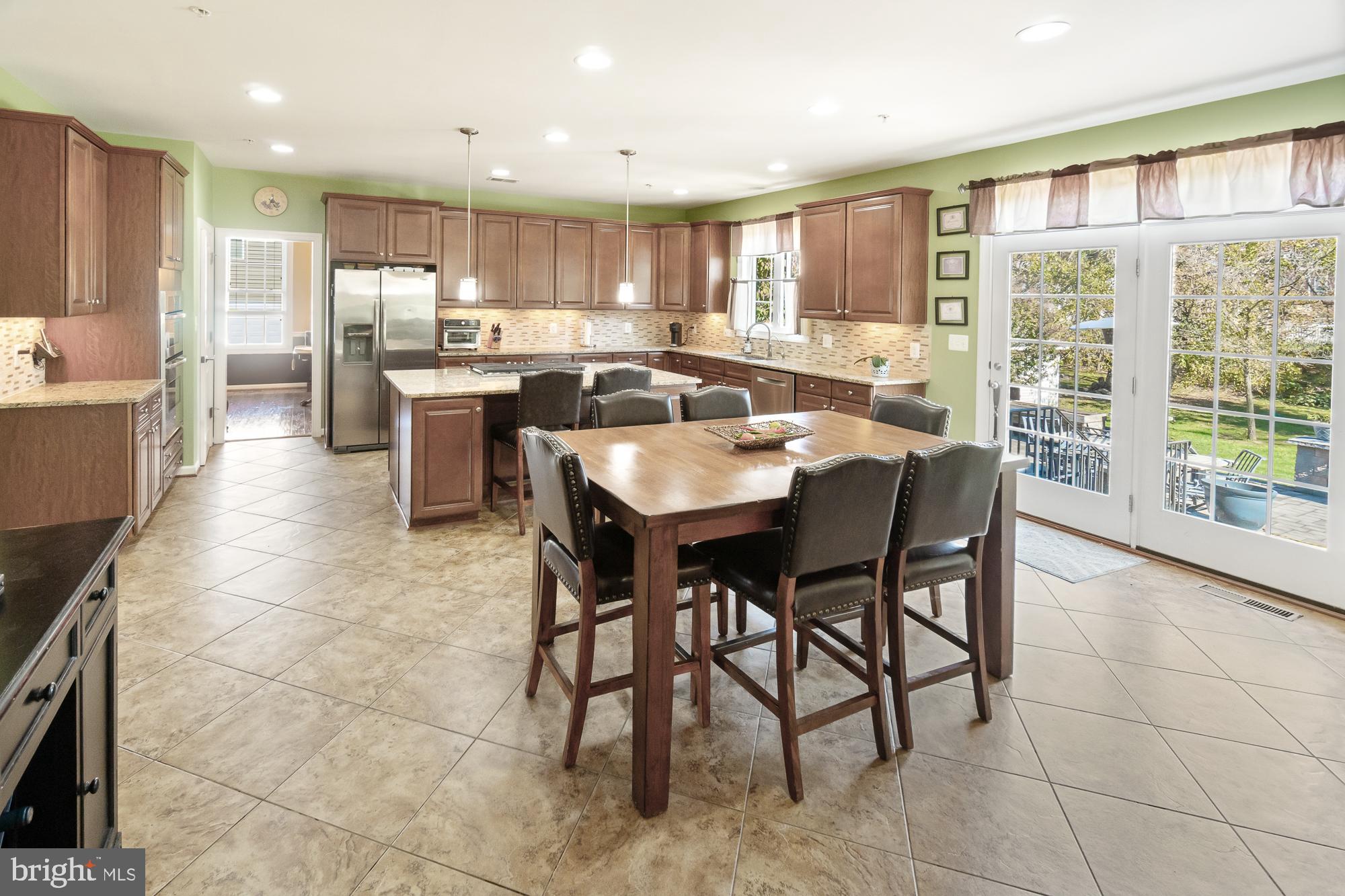 STONEY SPRINGS - Residential