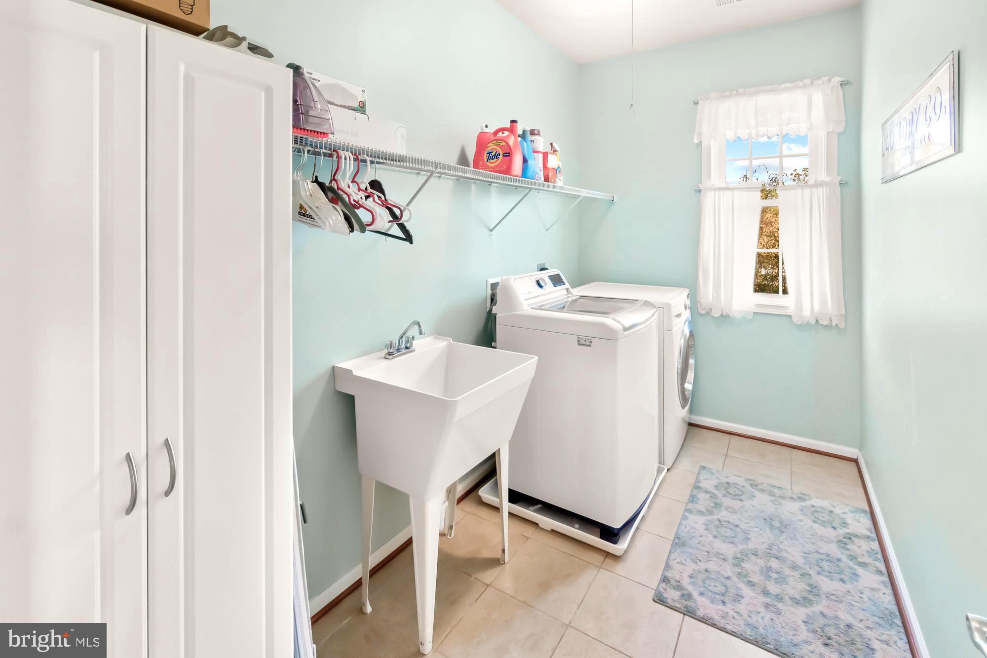 STONEY SPRINGS - Residential