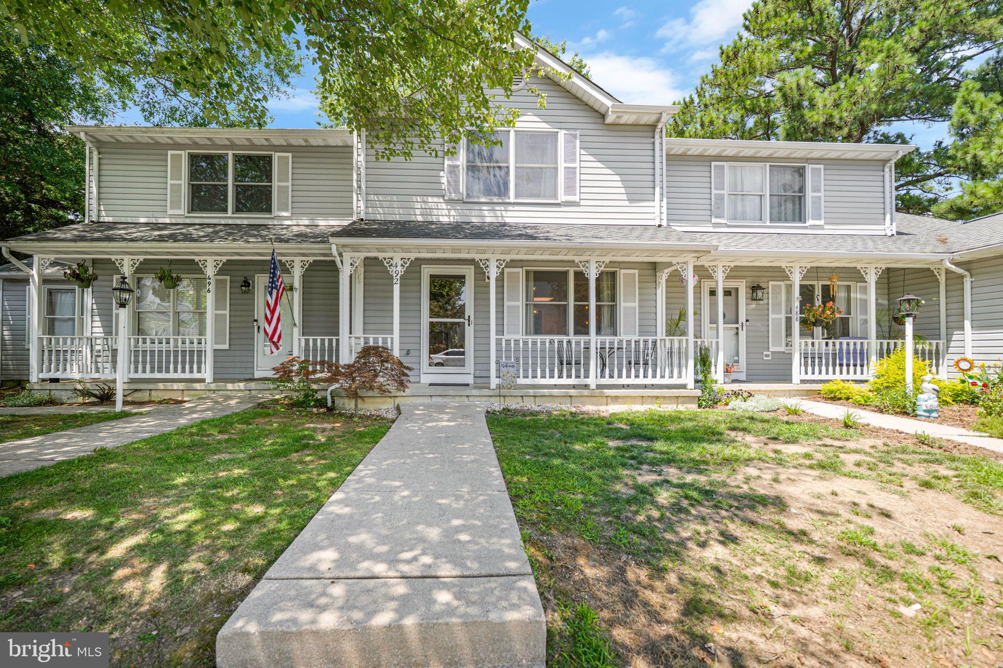 492 TWIN COVE LANE