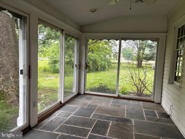 ANDALUSIA - Residential Lease