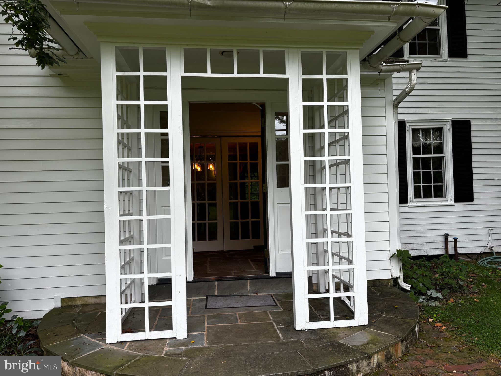 ANDALUSIA - Residential Lease