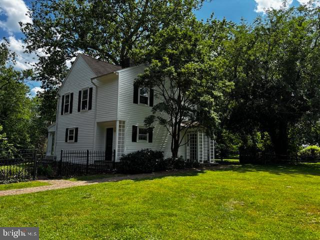 ANDALUSIA - Residential Lease