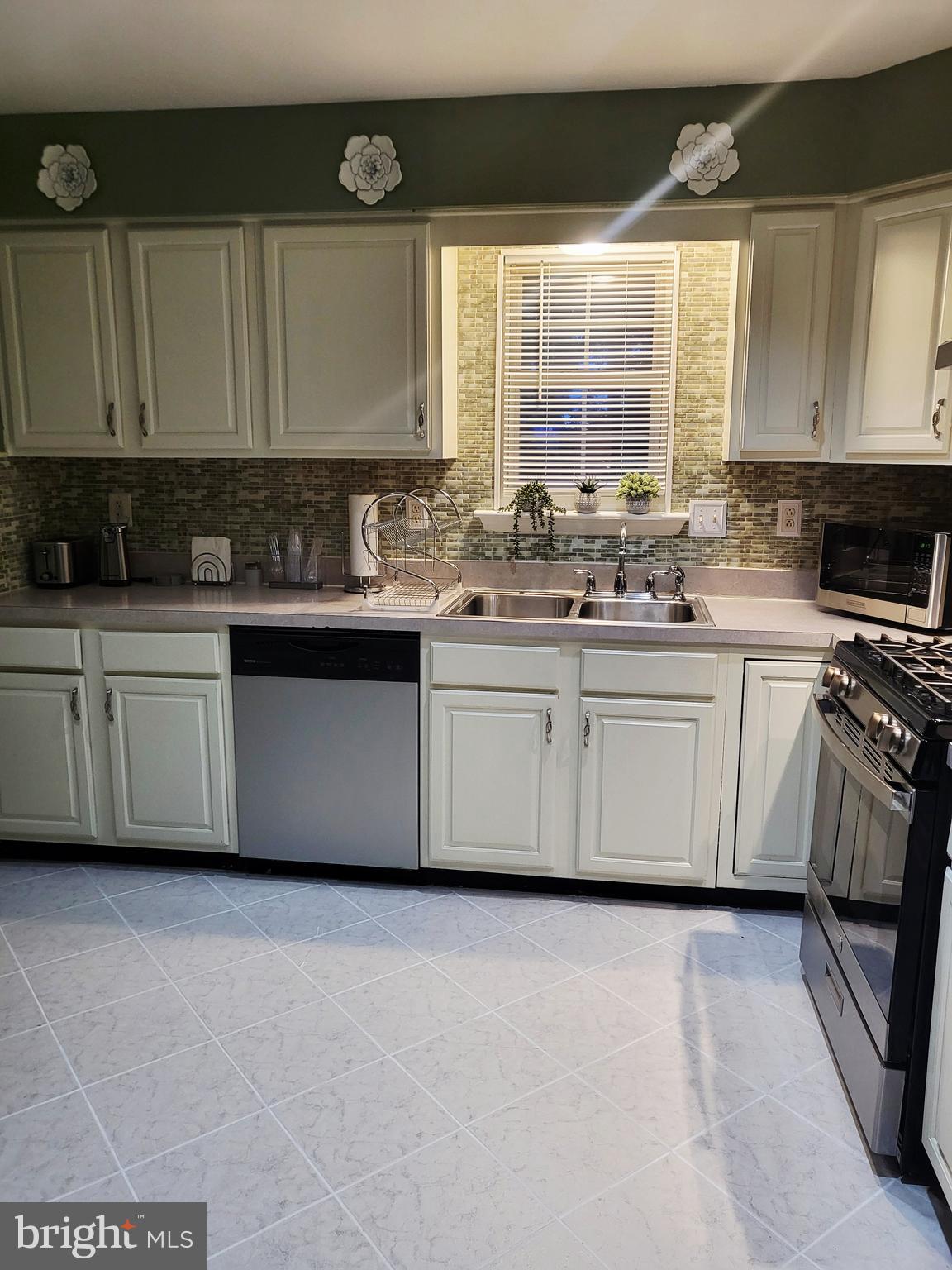 OLD FORT HILLS PLAT 9 - Residential