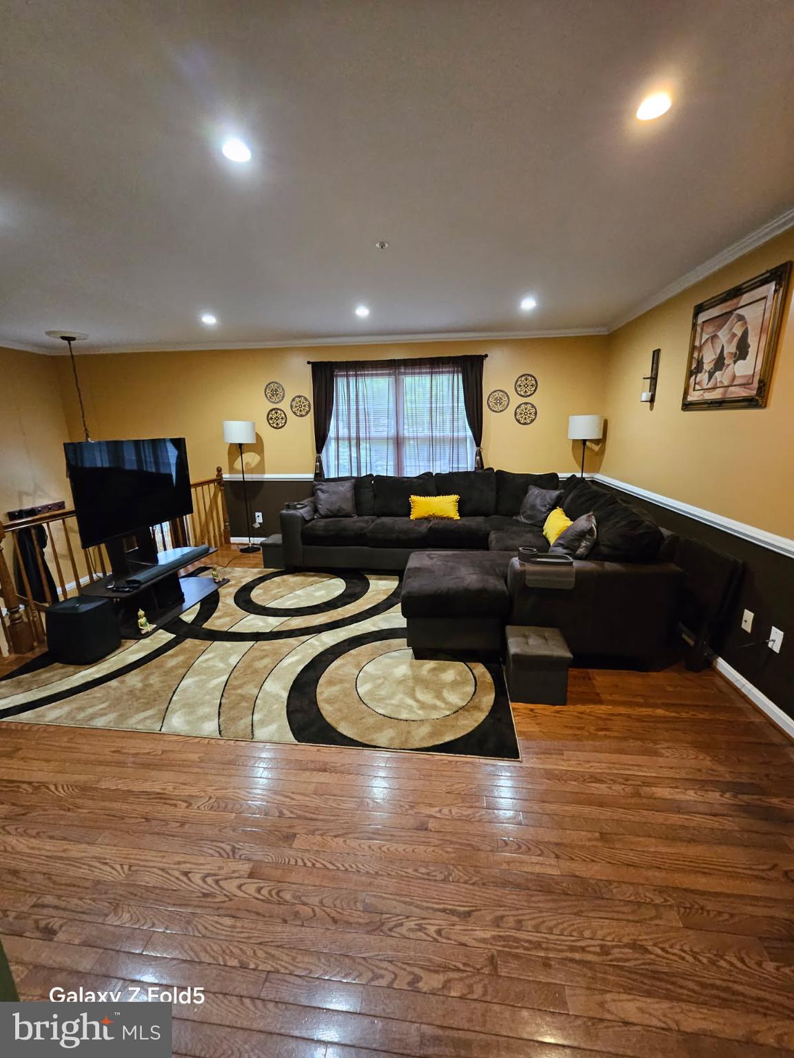 1915 TALL TIMBER COURT