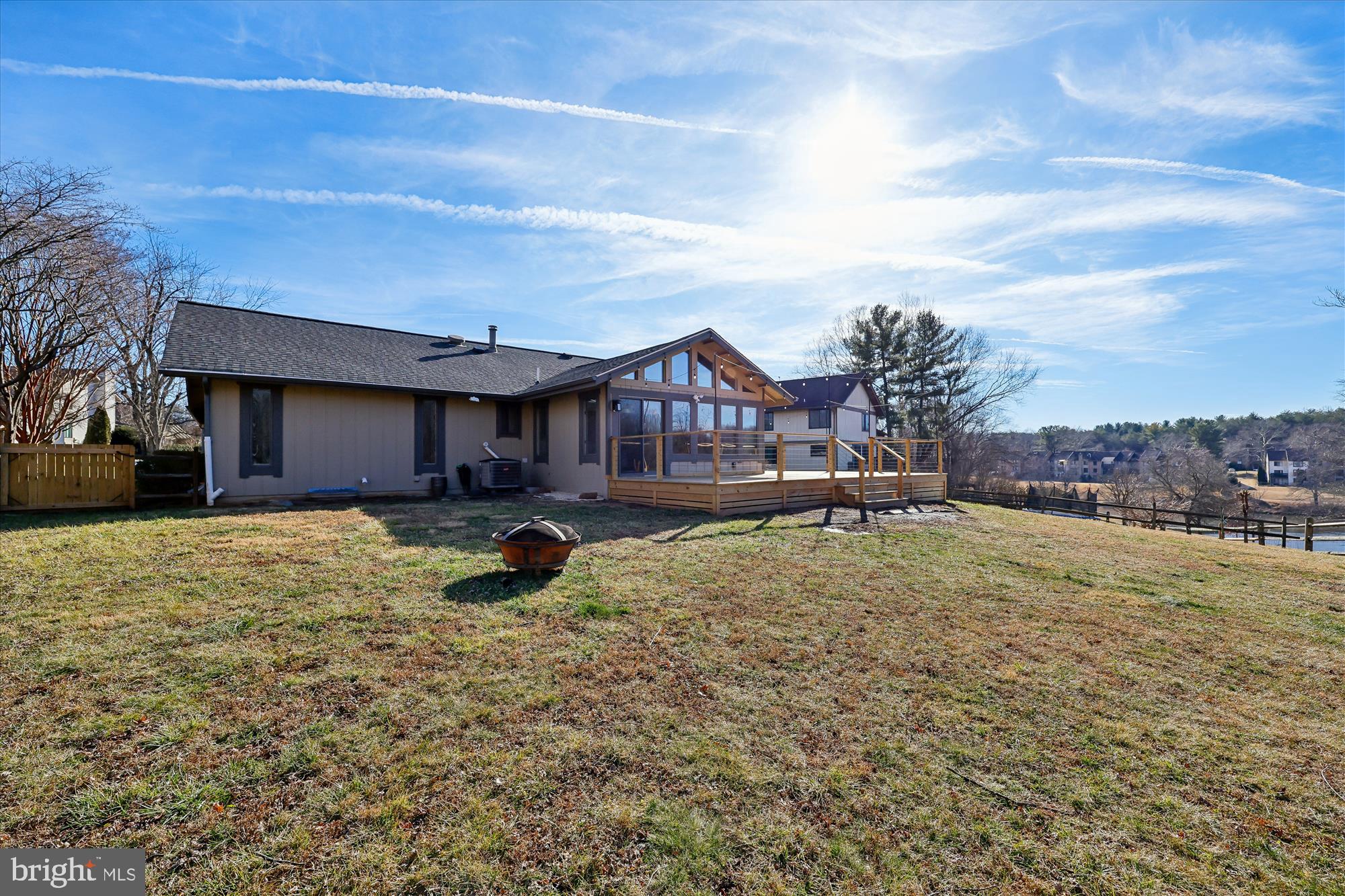 THE POINTS - Residential