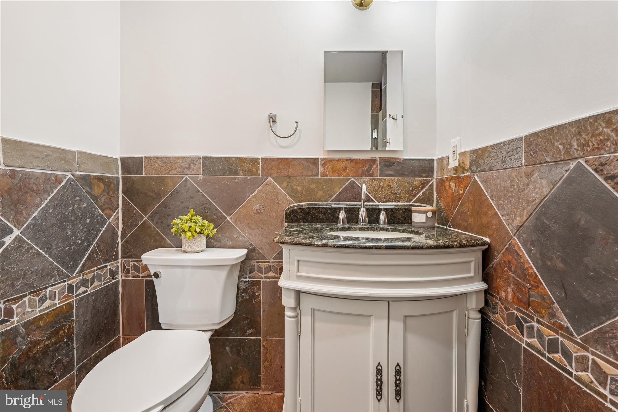 THE POINTS - Residential