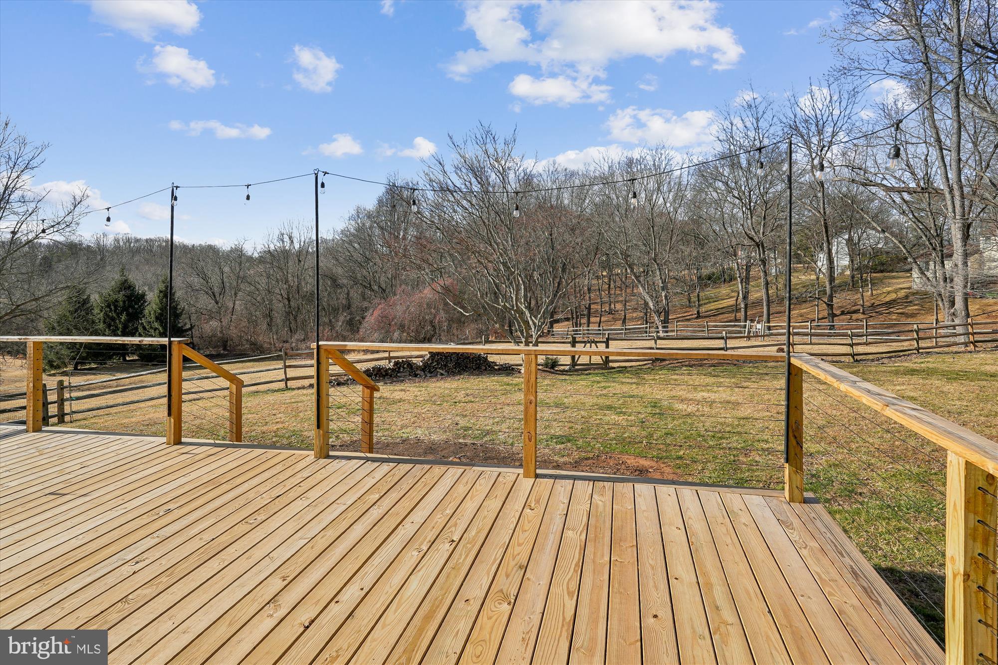 THE POINTS - Residential