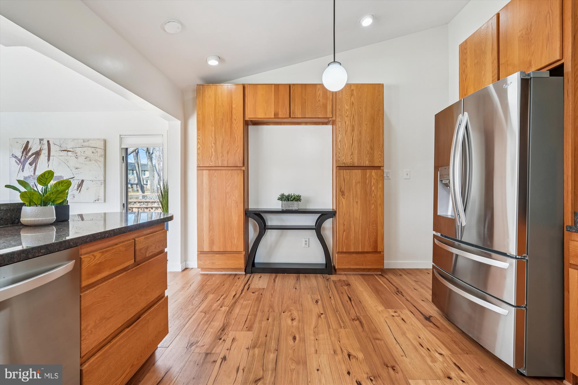 THE POINTS - Residential