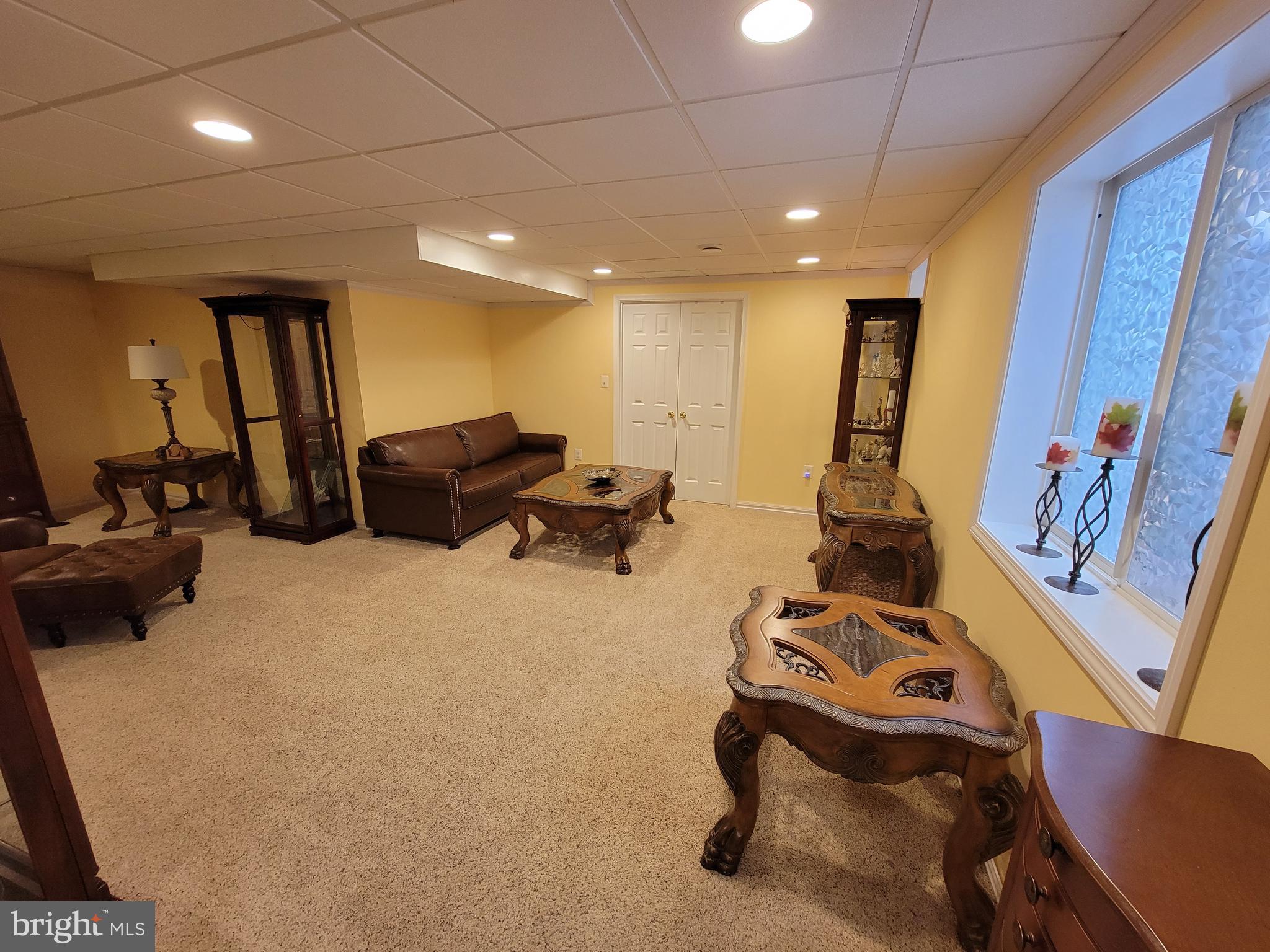 NEW COLONY VILLAGE - Residential