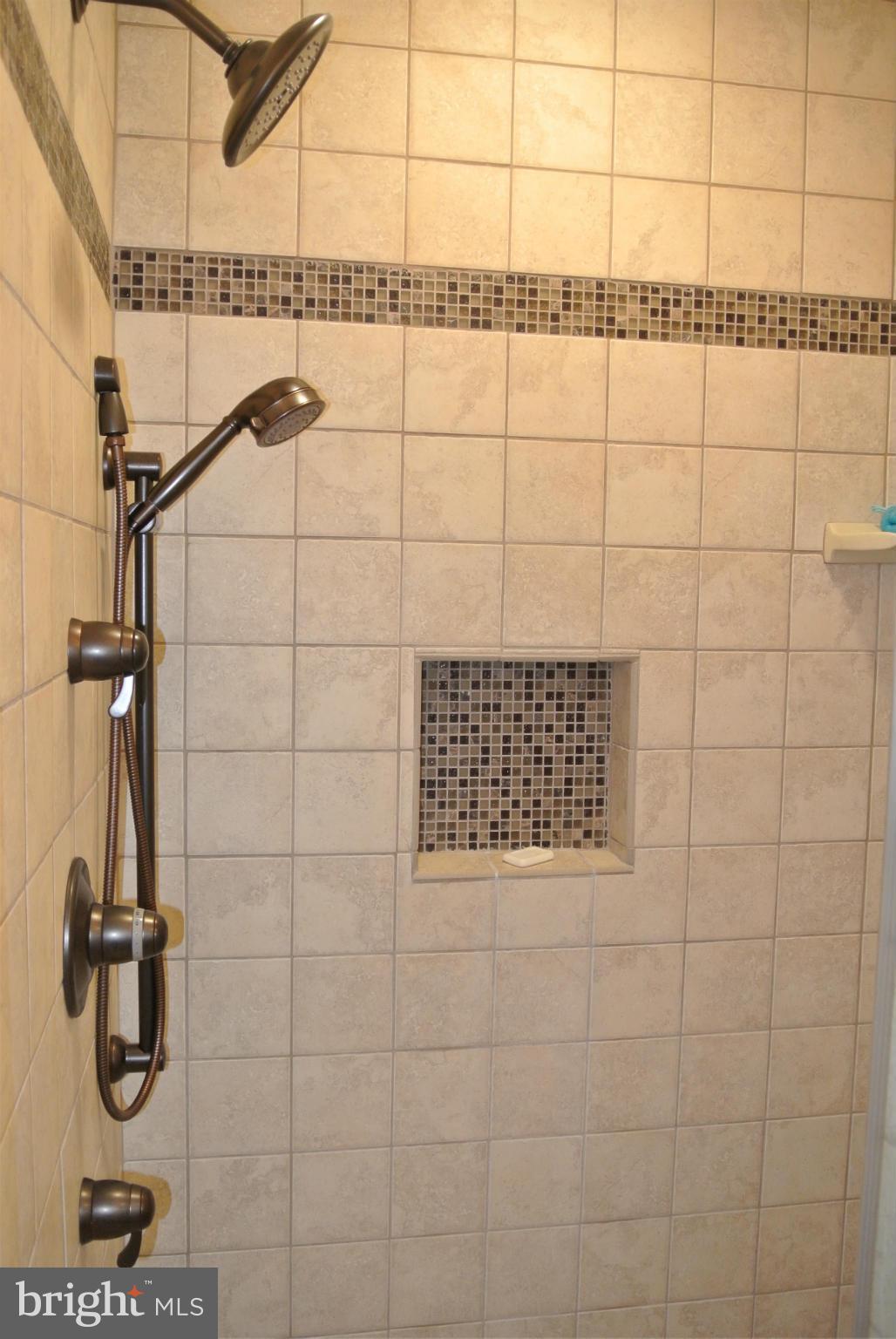 SYCAMORE HOLLOW OF WLDWD - Residential