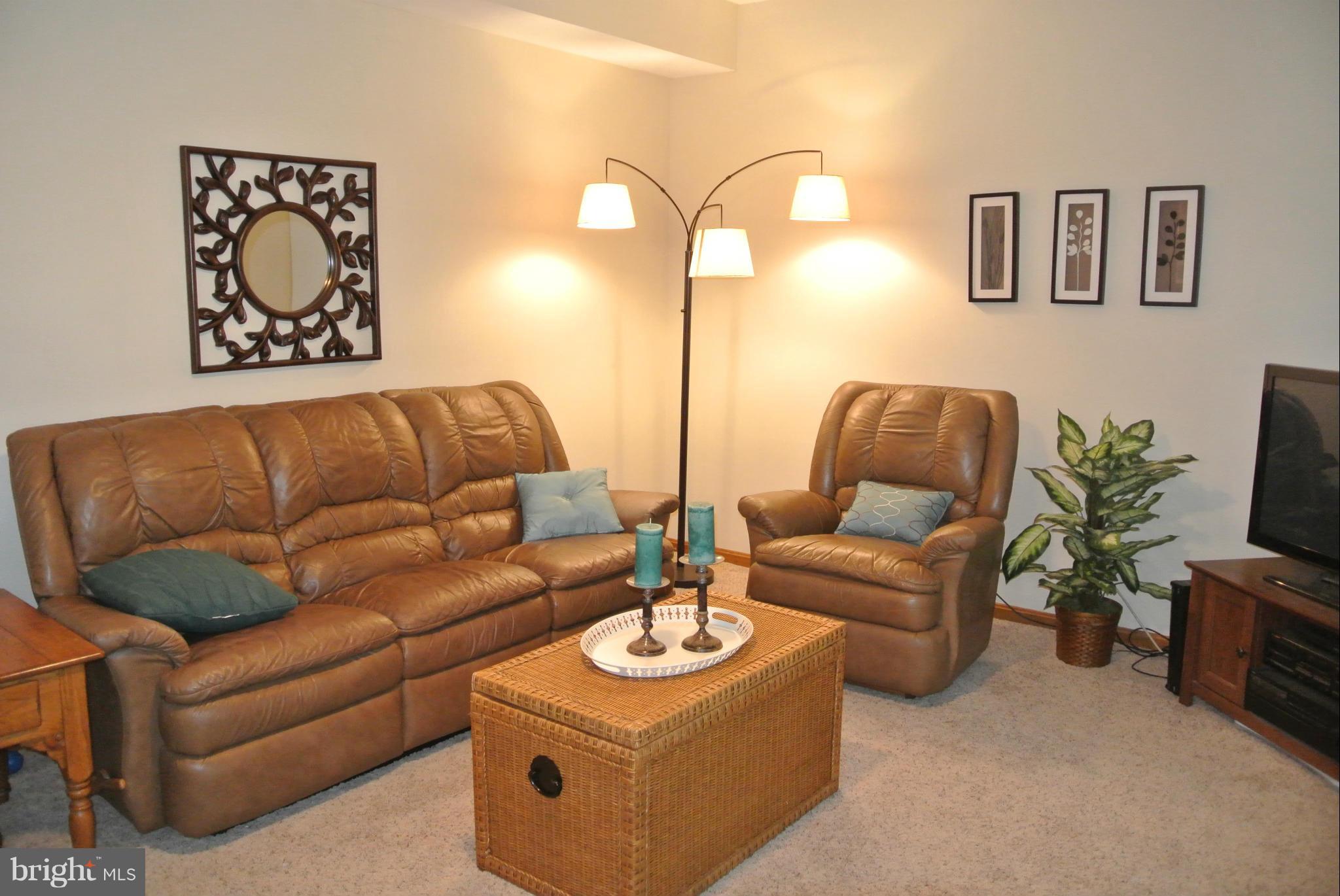 SYCAMORE HOLLOW OF WLDWD - Residential