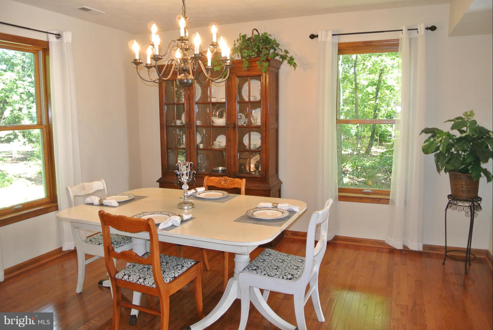 SYCAMORE HOLLOW OF WLDWD - Residential