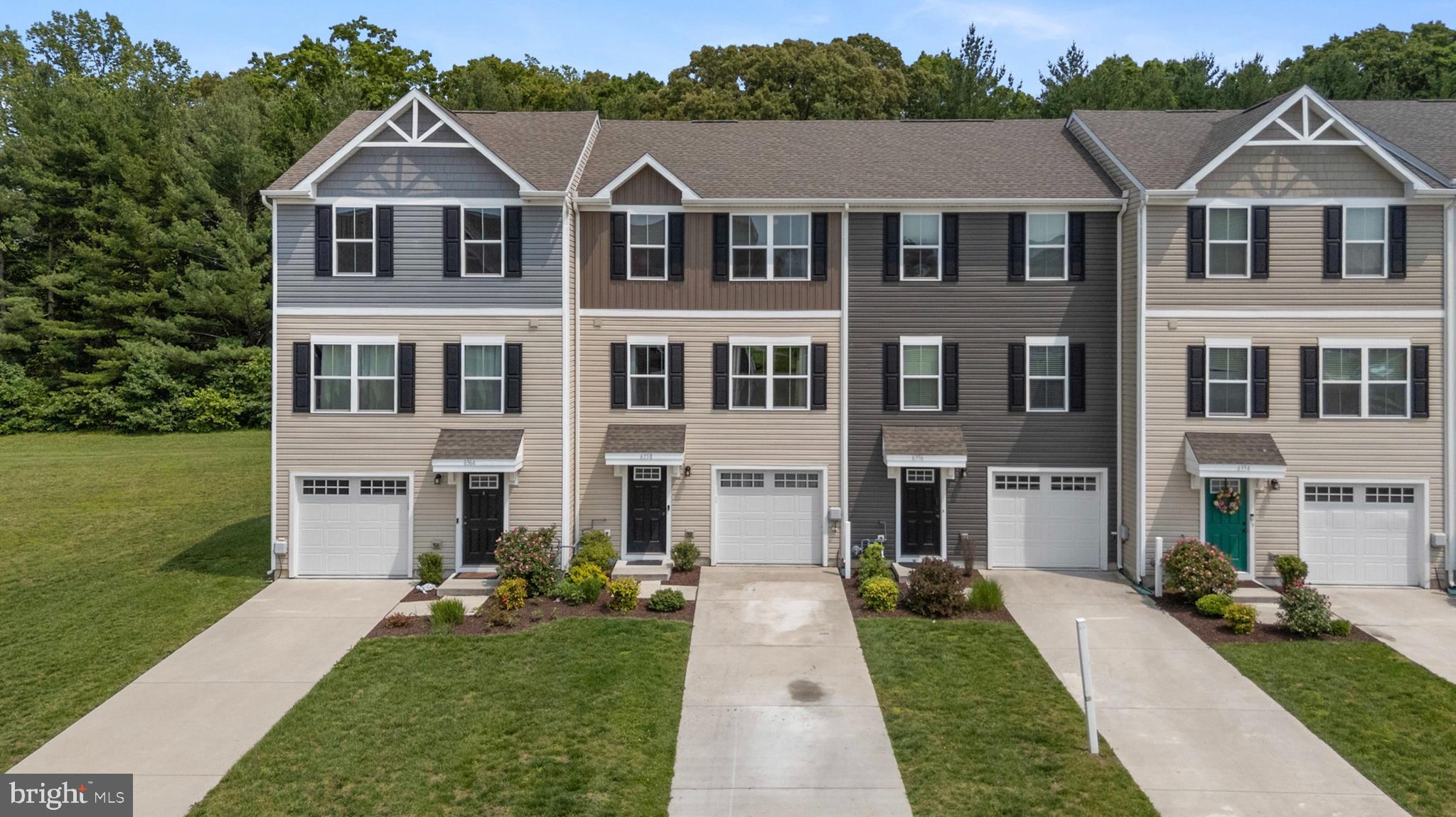6358 PEBBLEBROOK DRIVE