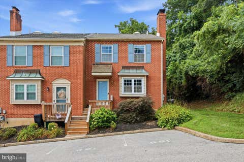 Townhouse For Sale - 621 Coates Lane<br/> Montgomery County, KING OF PRUSSIA, PA 19406