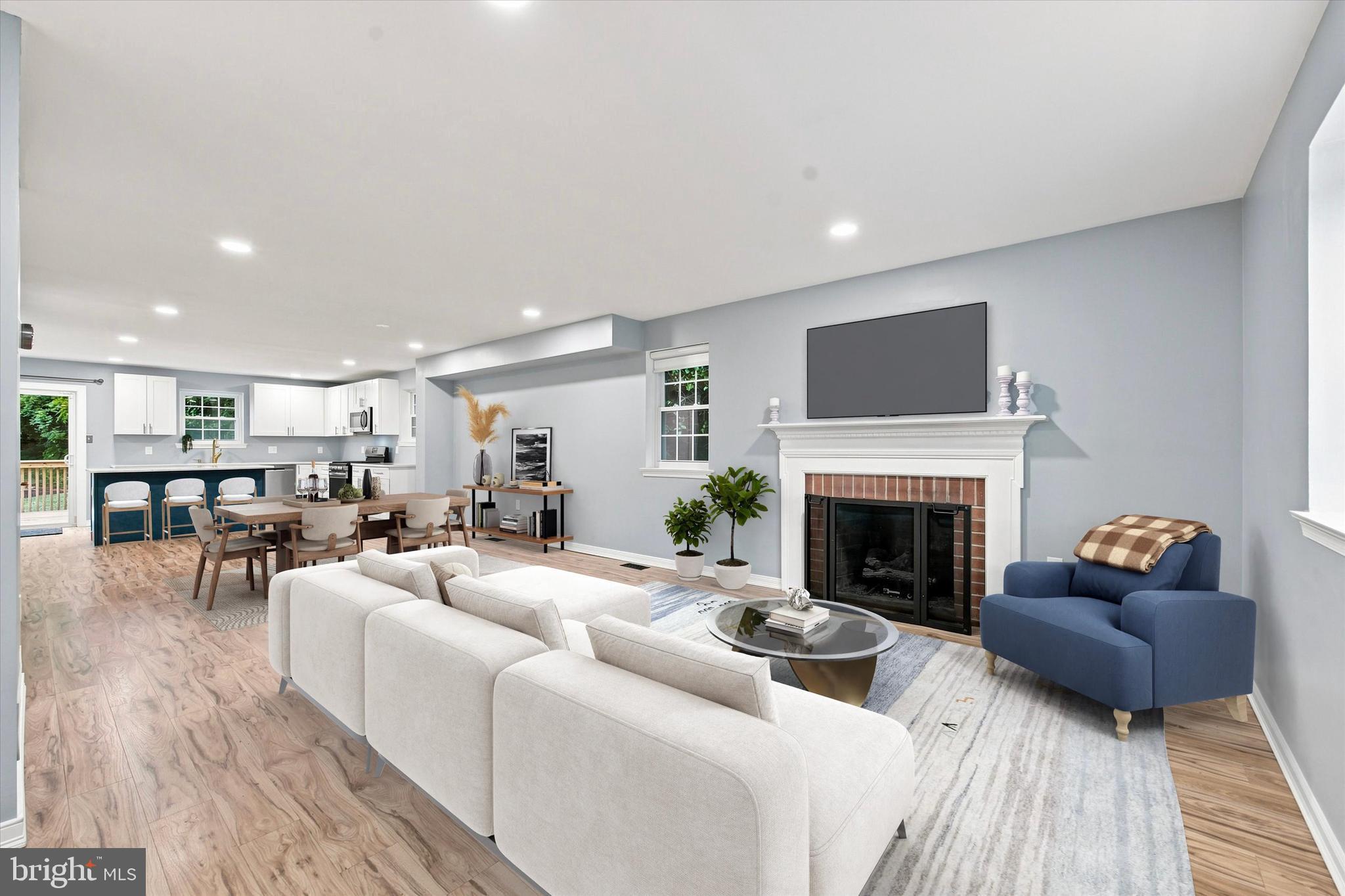 621 COATES LANE