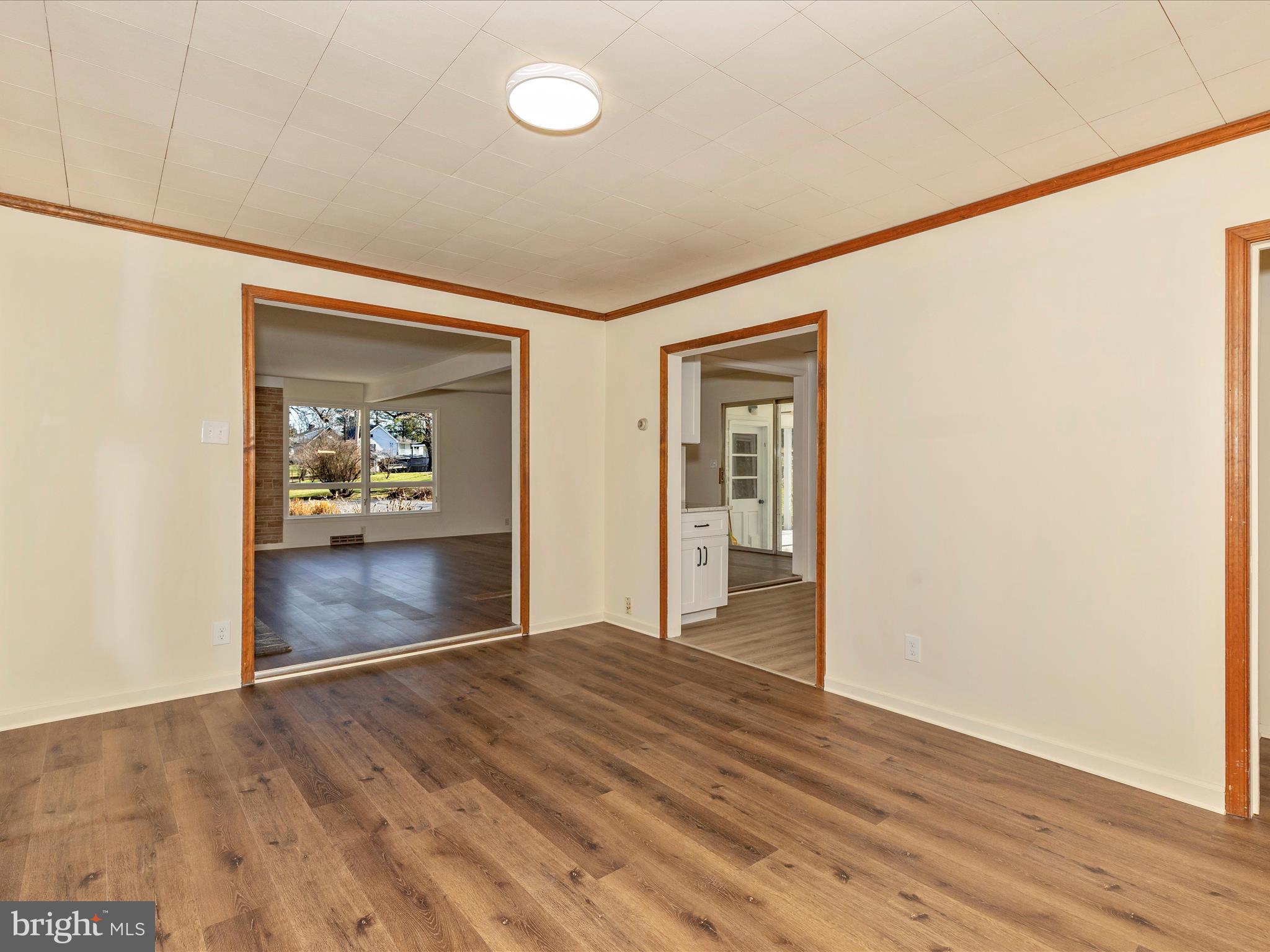 LEITERSBURG - Residential