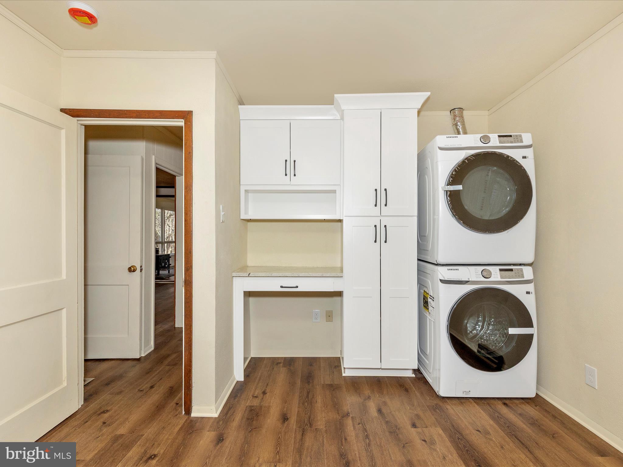 LEITERSBURG - Residential