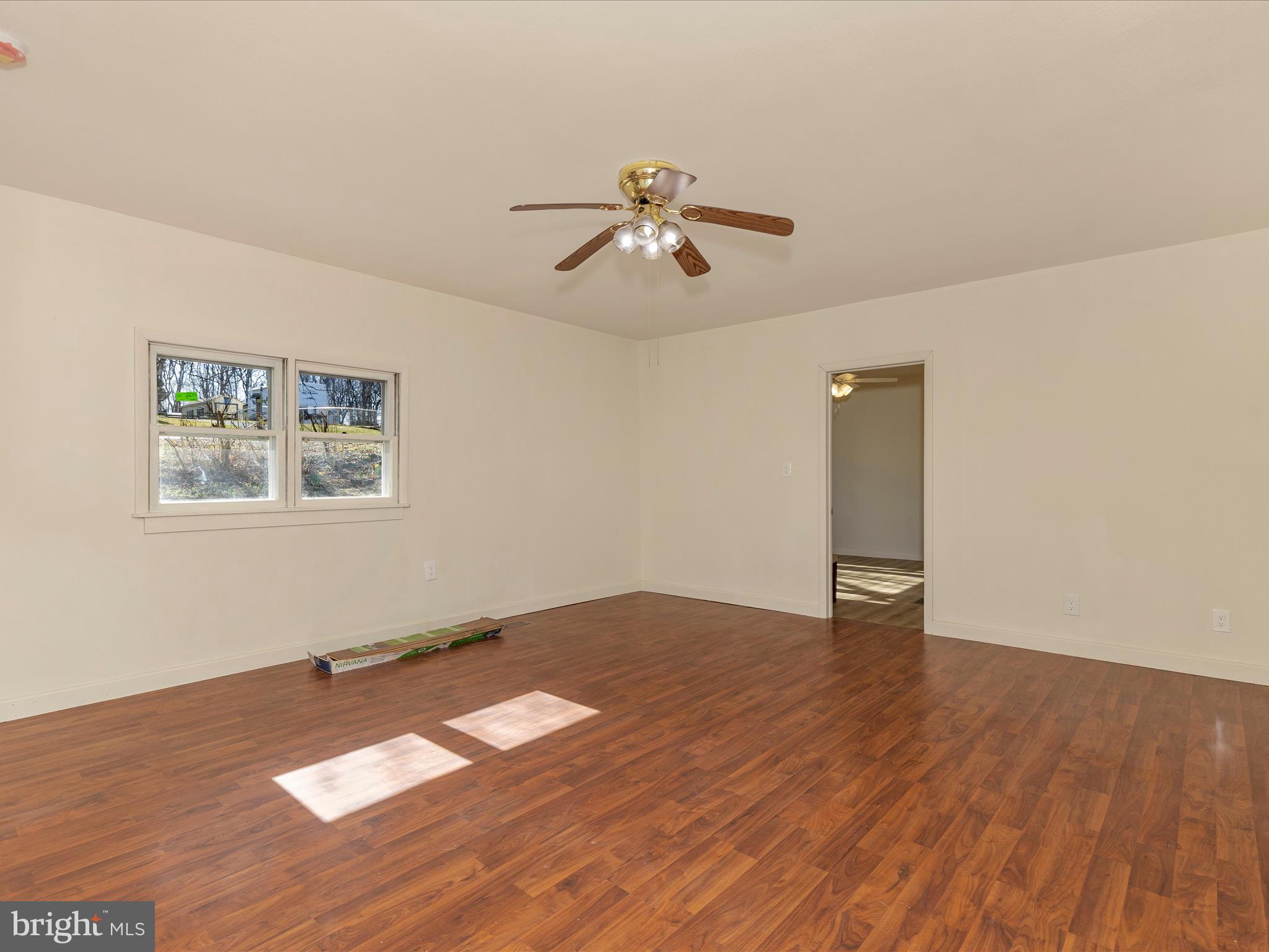 LEITERSBURG - Residential