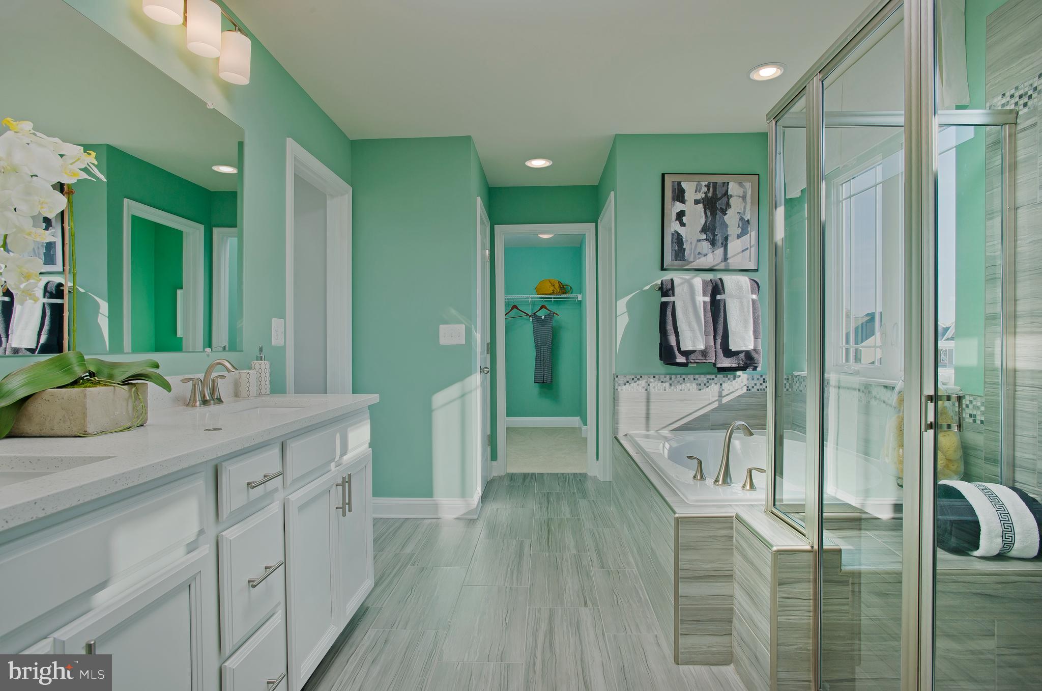 ST. CHARLES - Residential