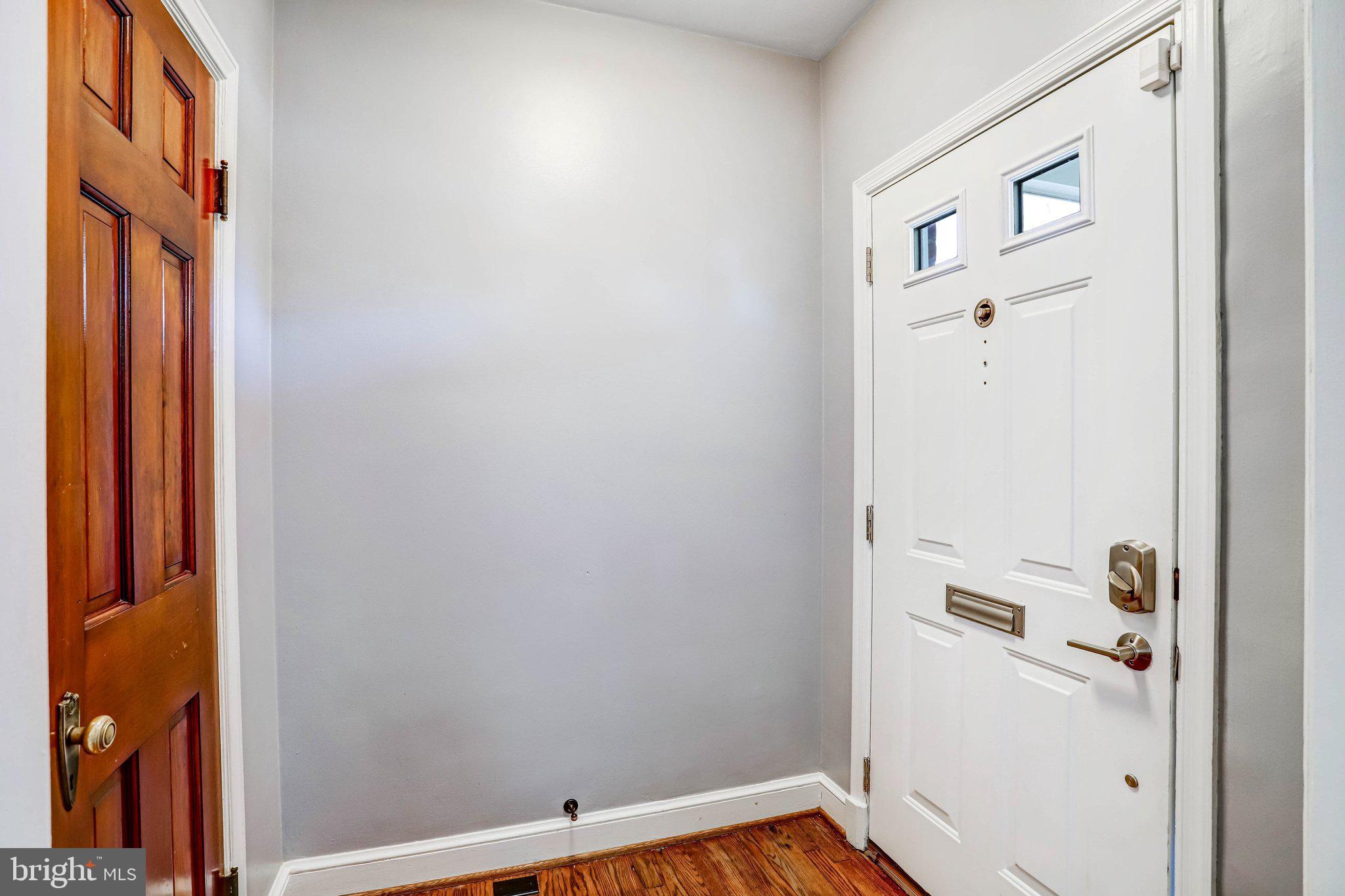 2005 NE LAWRENCE STREET NE