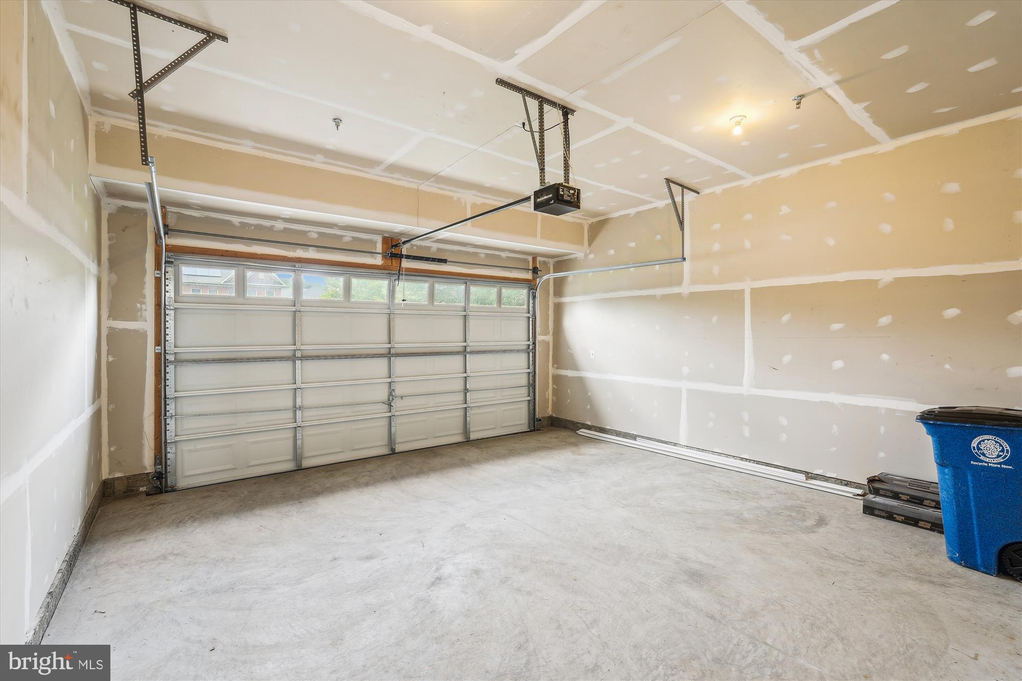 POPLAR RUN - Residential