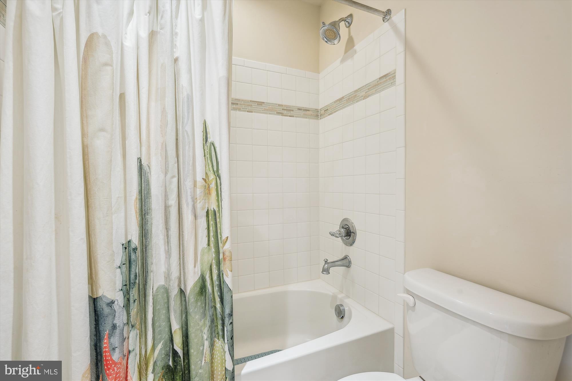 POPLAR RUN - Residential