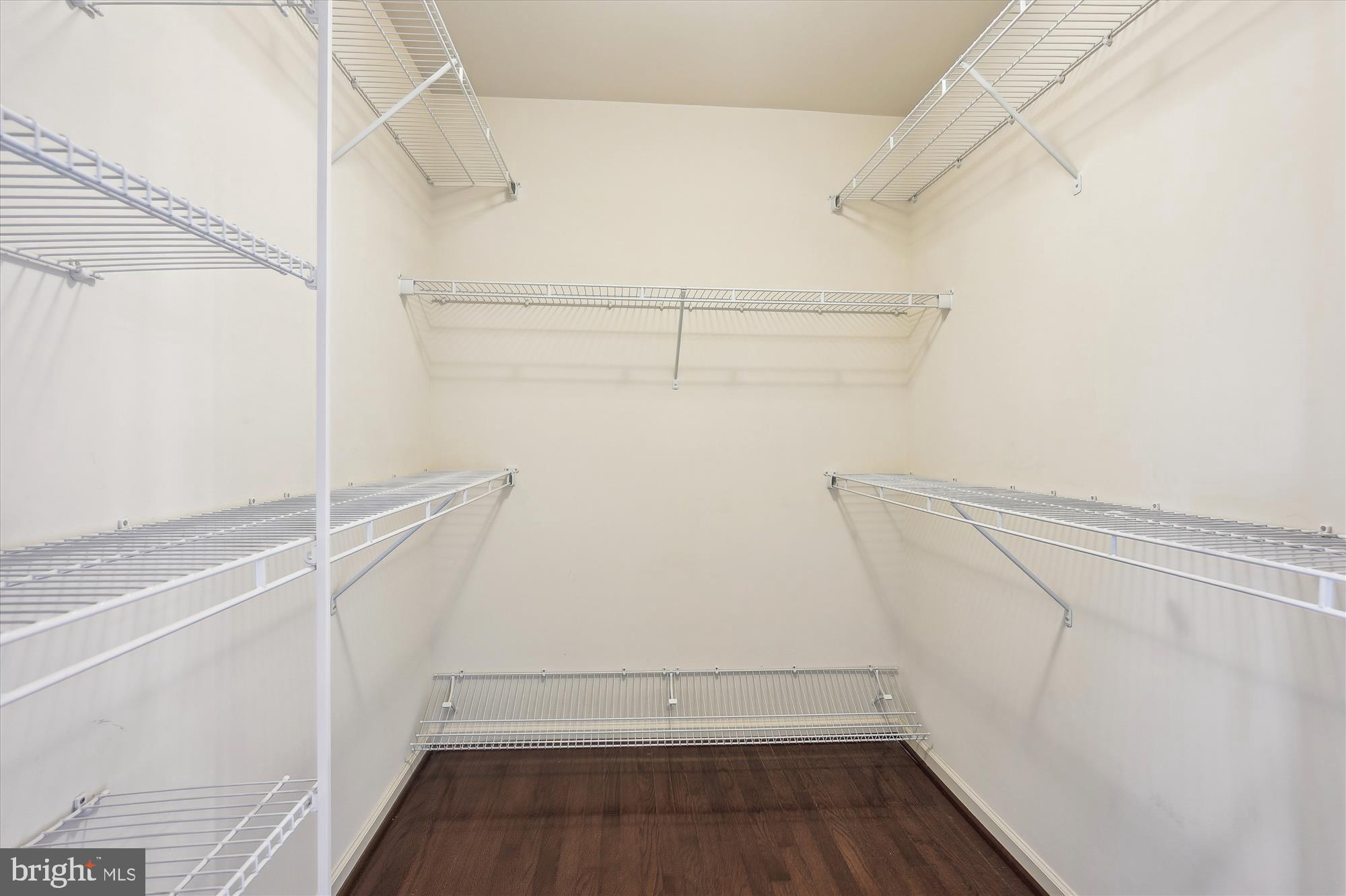 POPLAR RUN - Residential