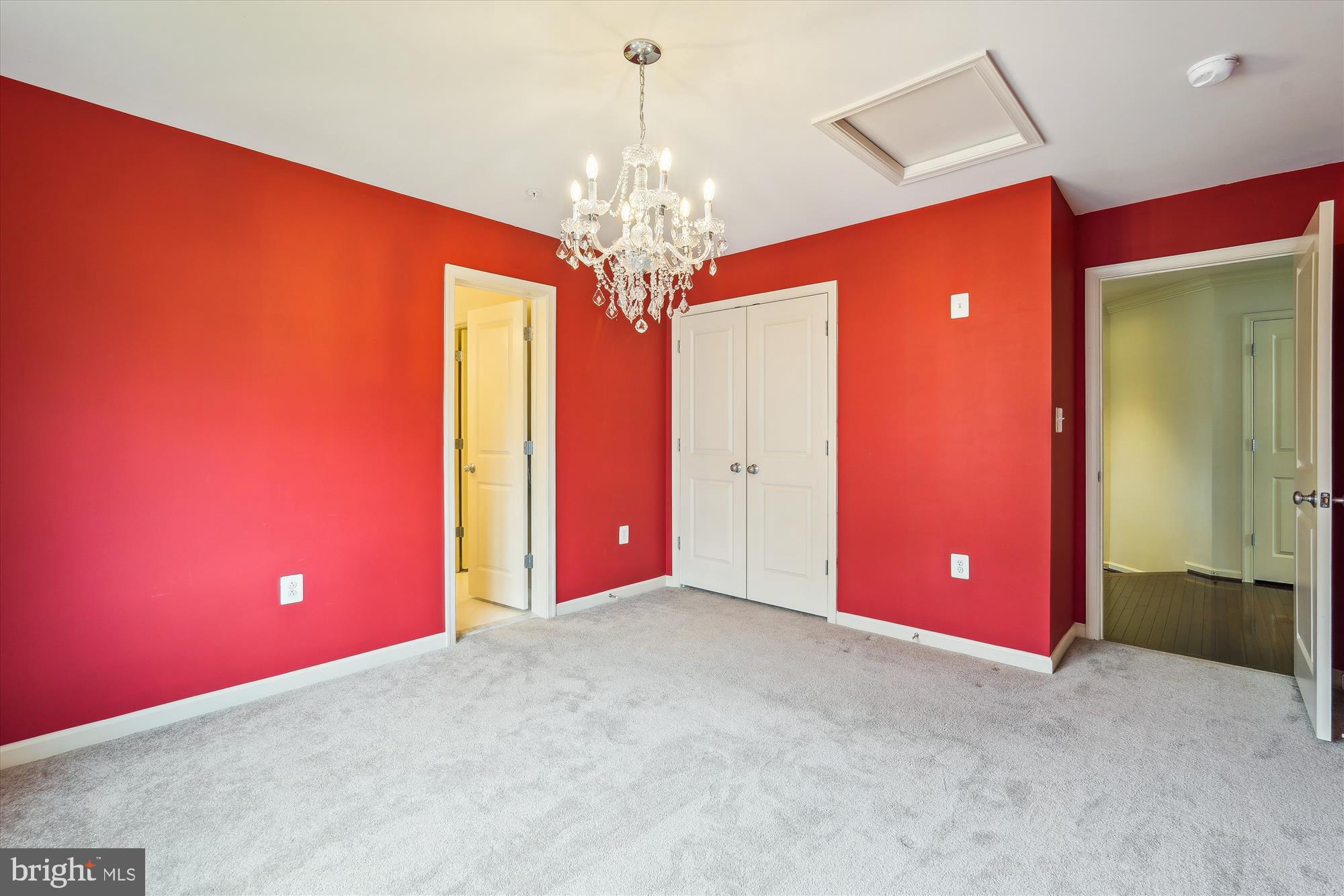 POPLAR RUN - Residential