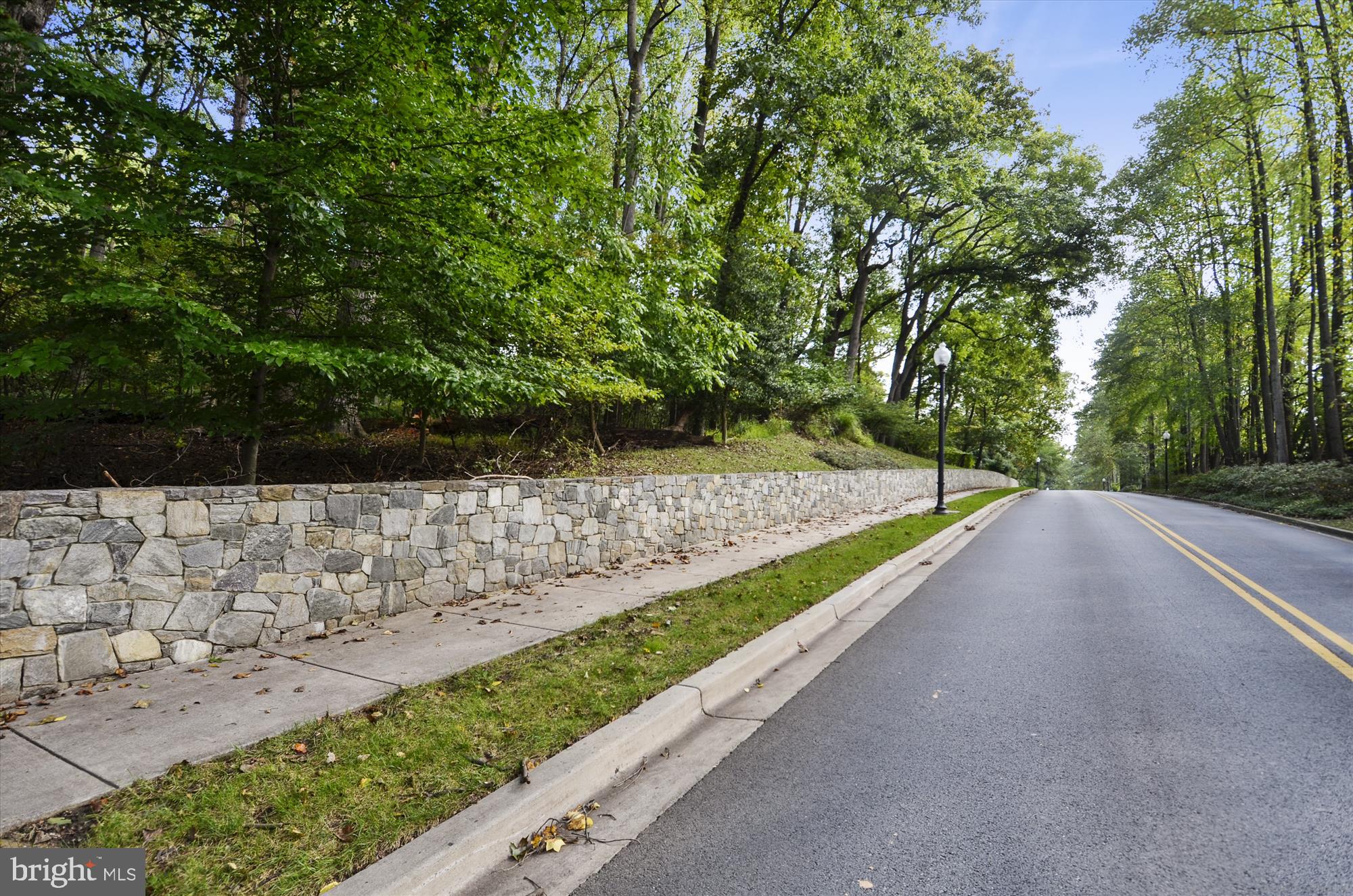 POPLAR RUN - Residential