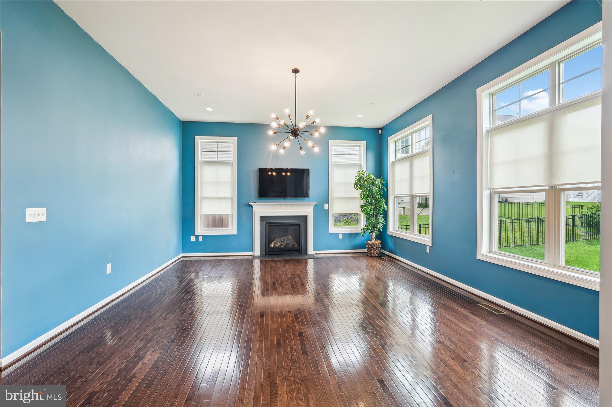 POPLAR RUN - Residential