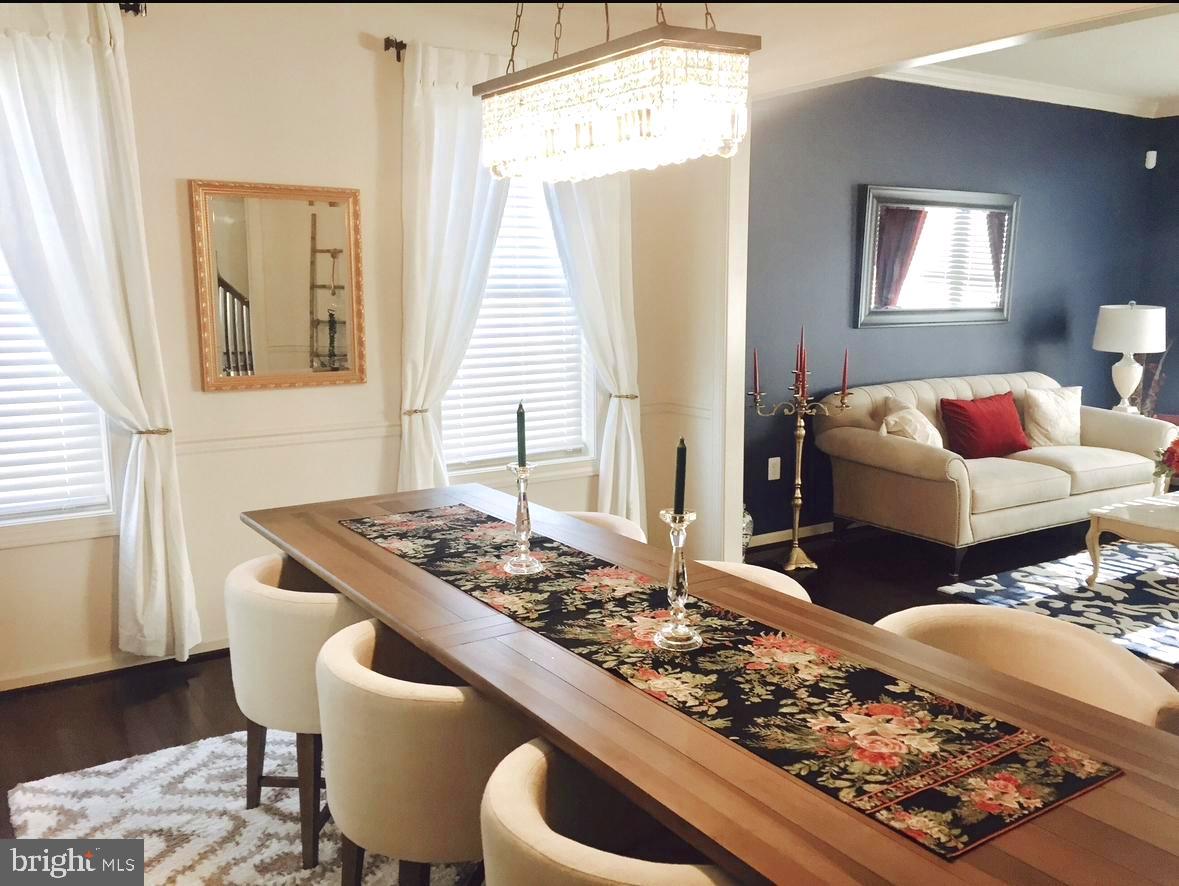 POPLAR RUN - Residential