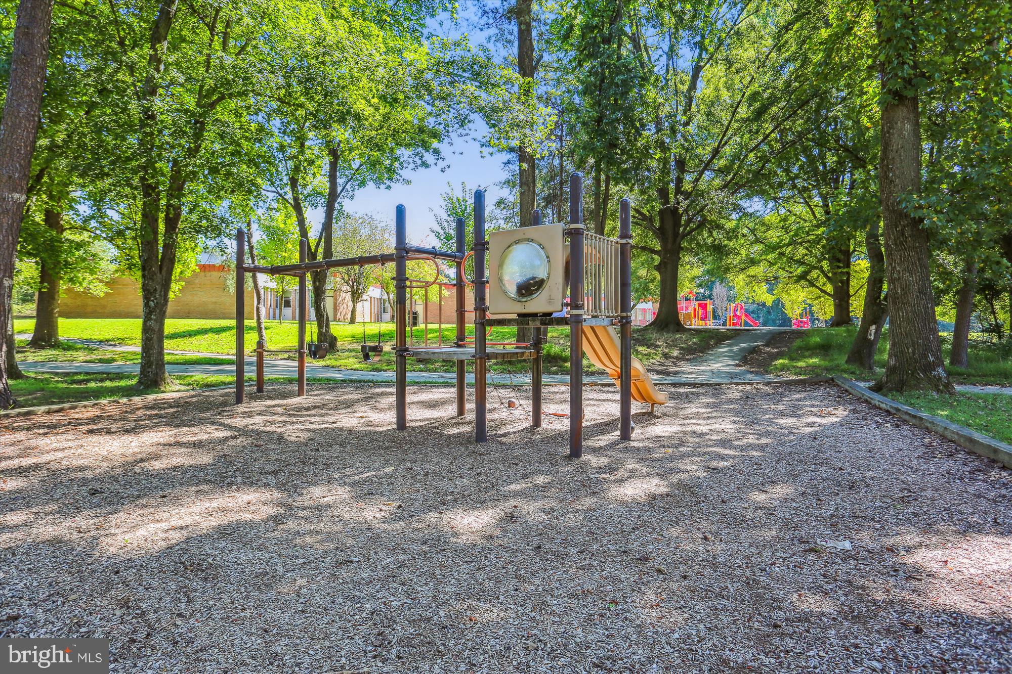 POPLAR RUN - Residential