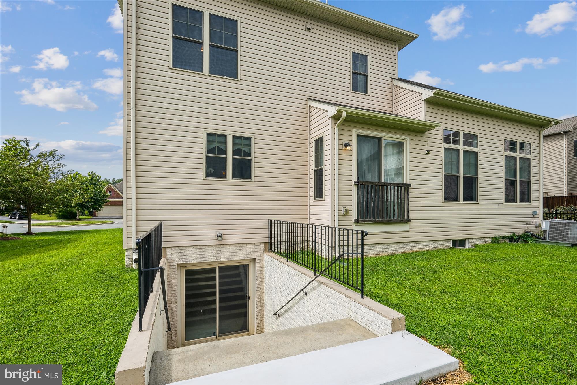 POPLAR RUN - Residential