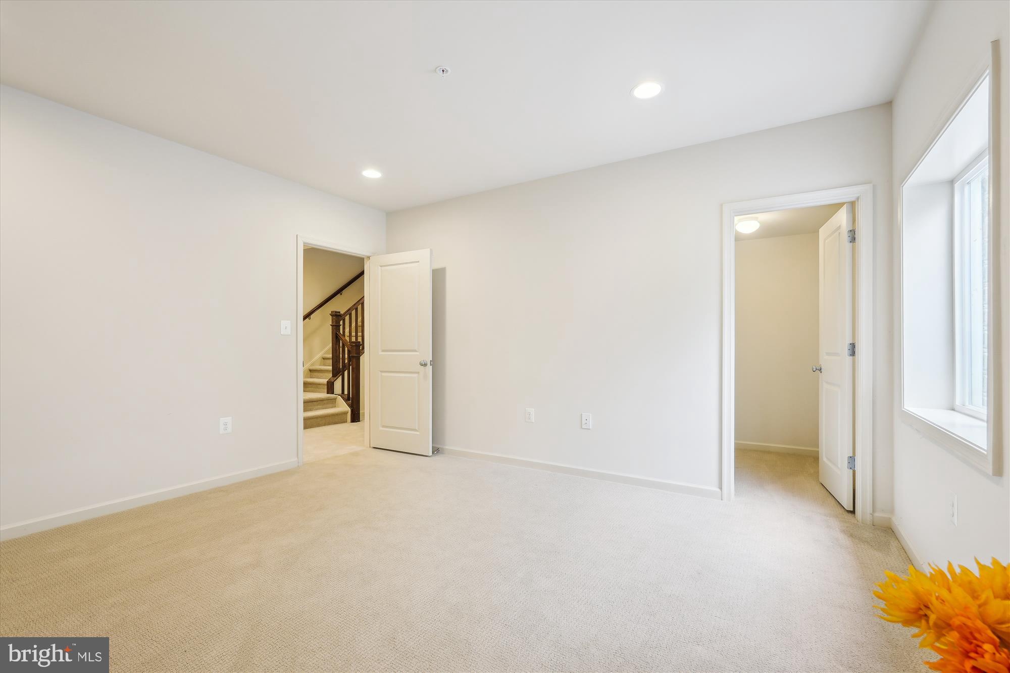 POPLAR RUN - Residential