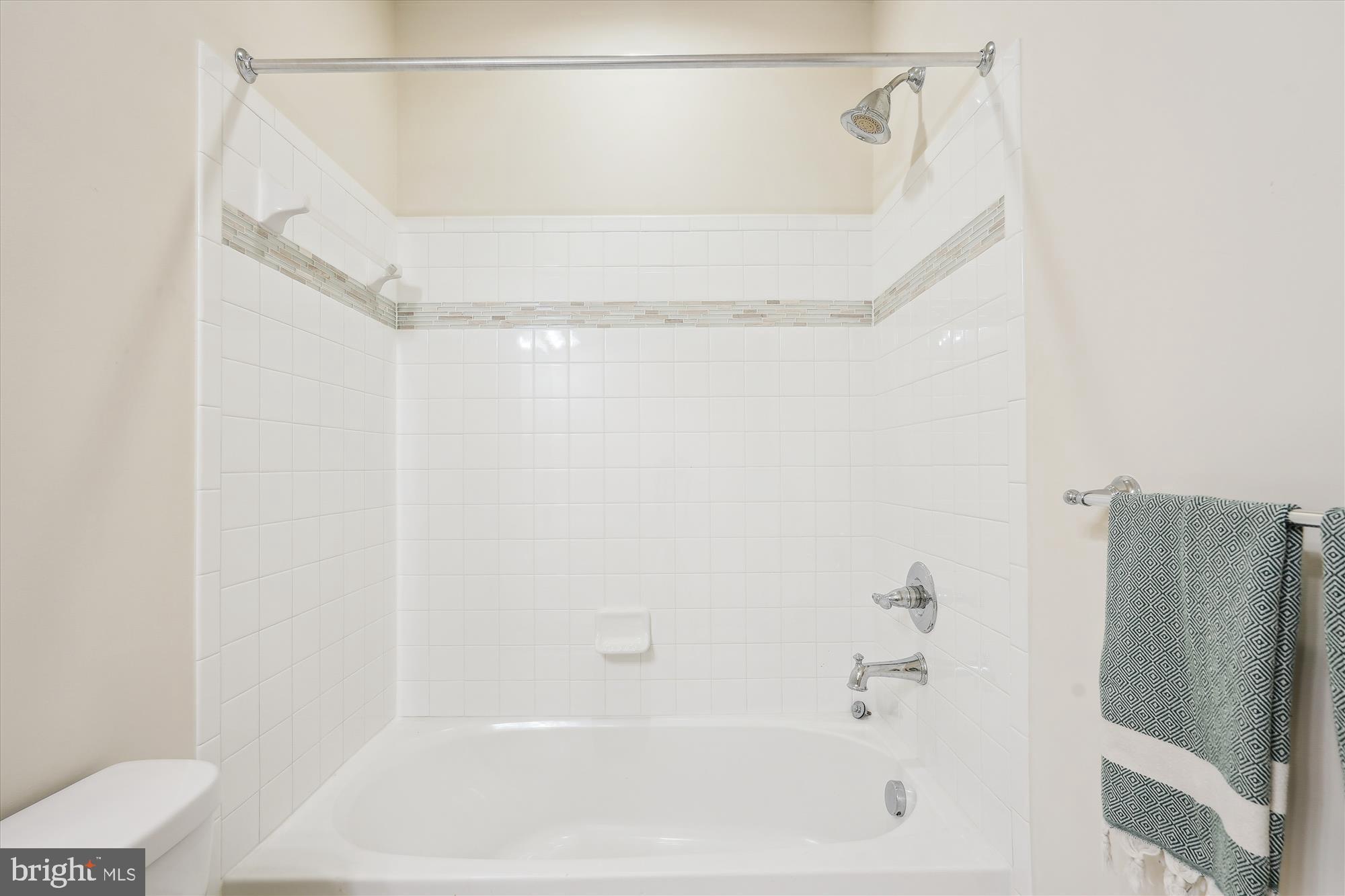 POPLAR RUN - Residential